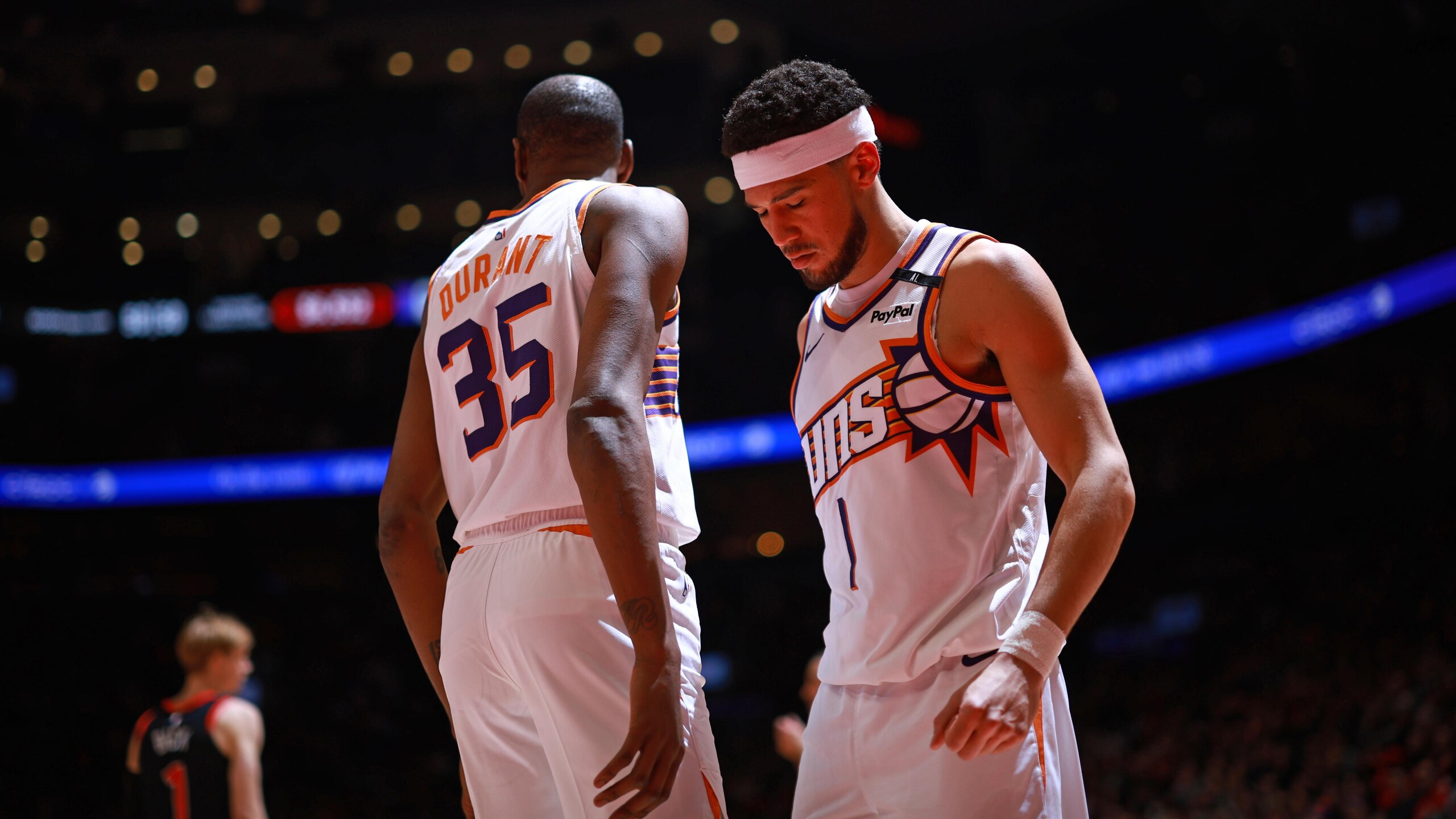 Phoenix Suns v Toronto Raptors