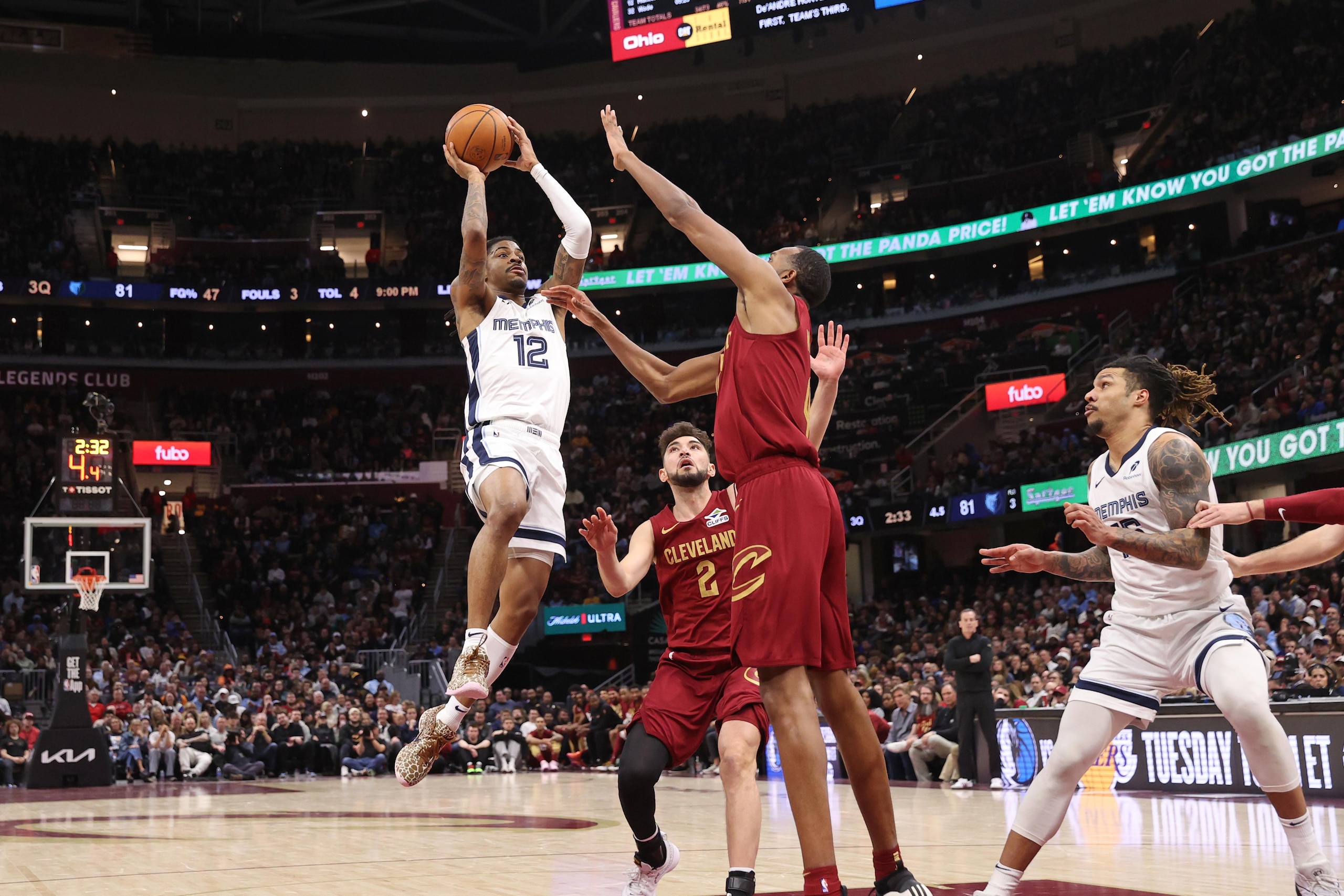 Memphis Grizzlies v Cleveland Cavaliers