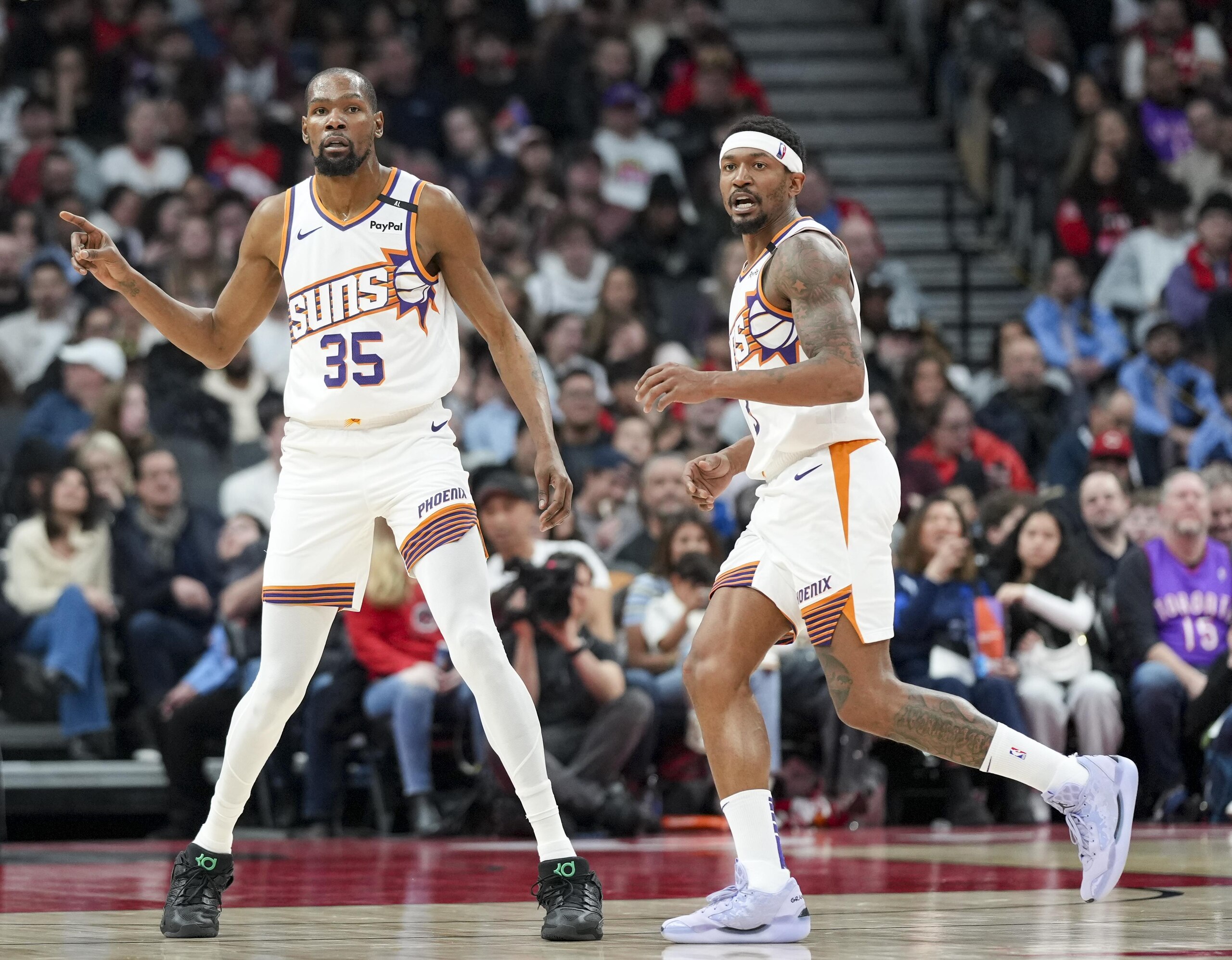 Phoenix Suns v Toronto Raptors