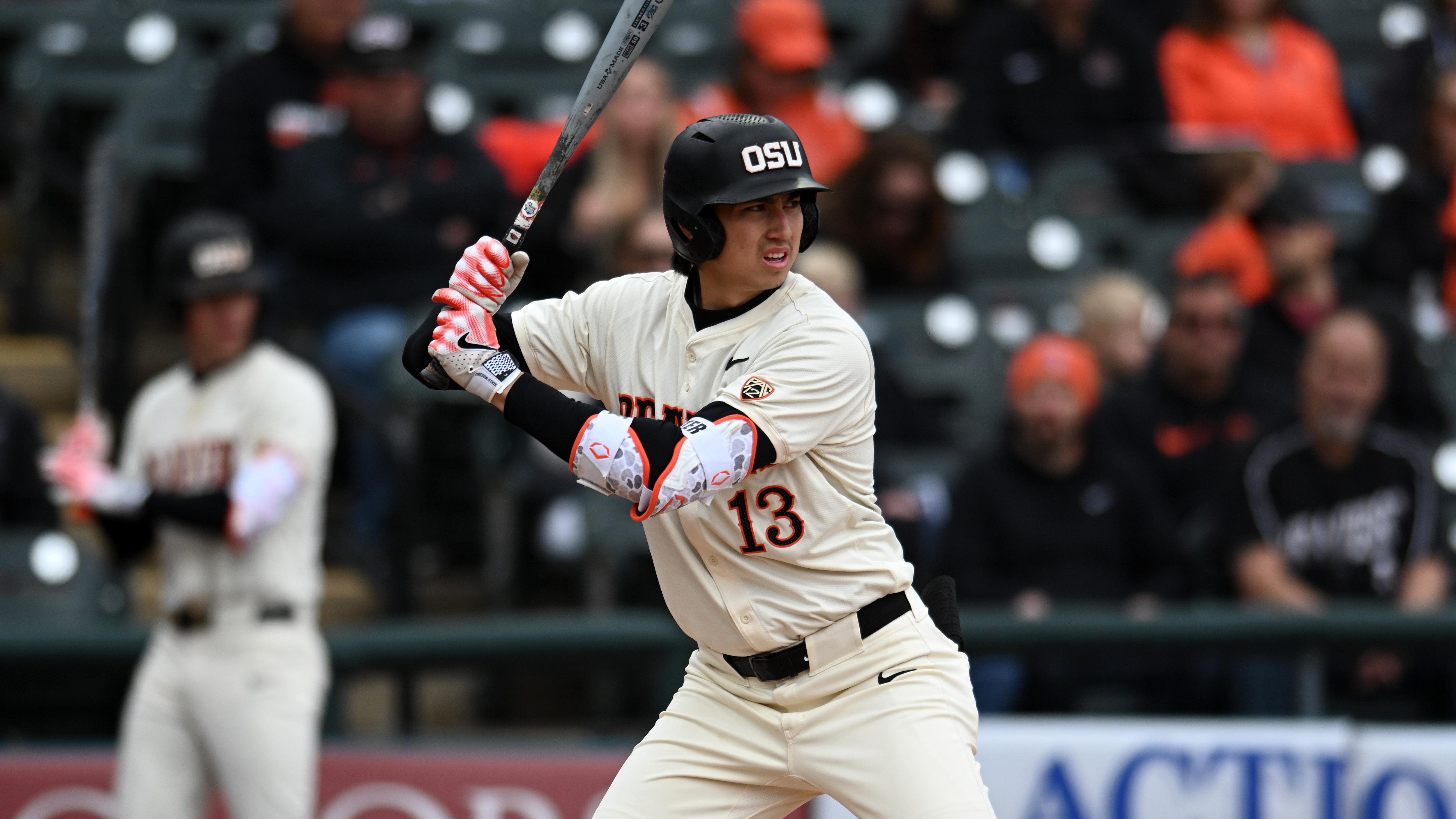 COLLEGE BASEBALL: FEB 23 Karbach Round Rock Classic Minnesota at Oregon State