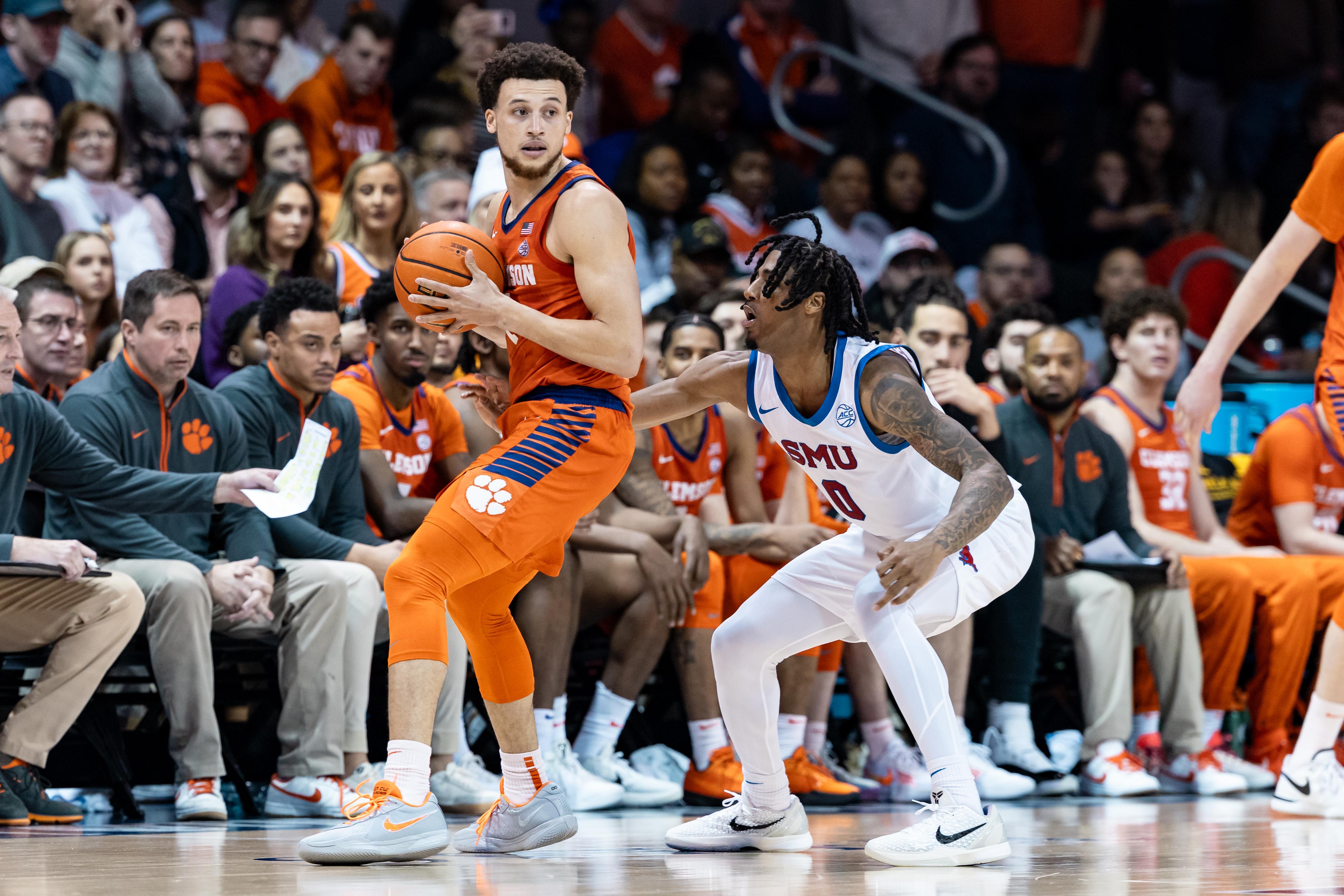 COLLEGE BASKETBALL: FEB 22 Clemson at SMU