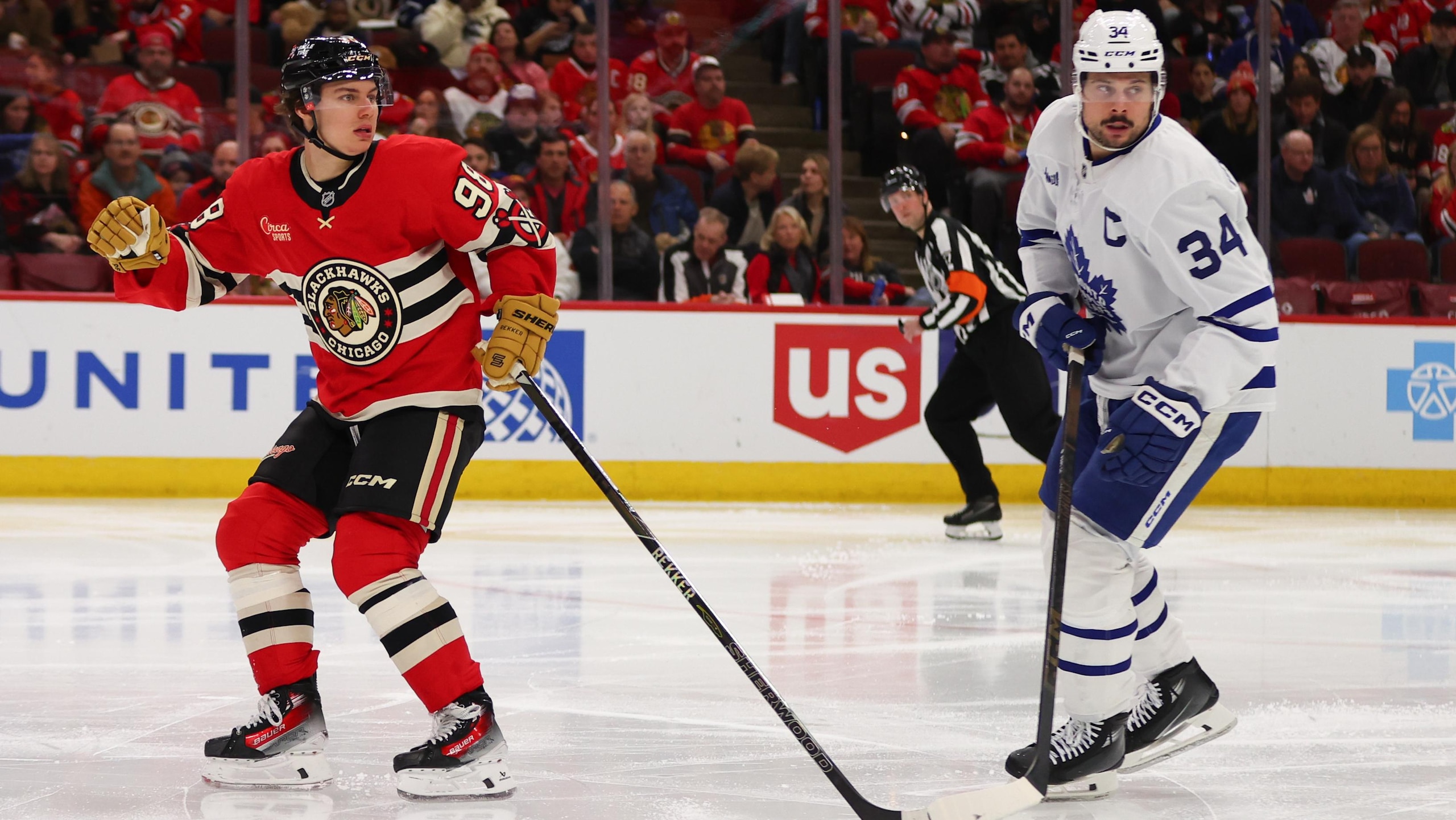 NHL: FEB 23 Maple Leafs at Blackhawks