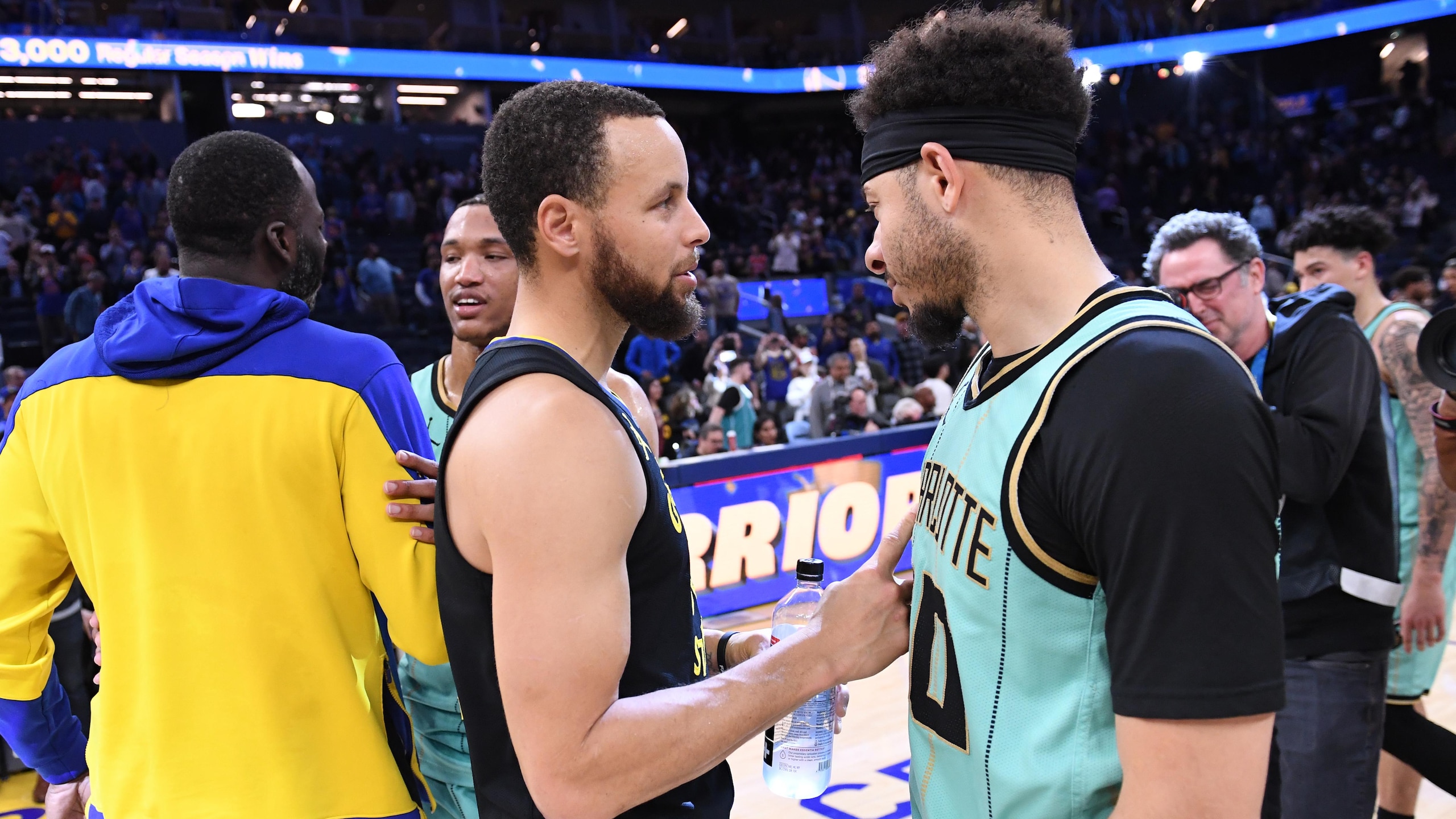 Charlotte Hornets v Golden State Warriors
