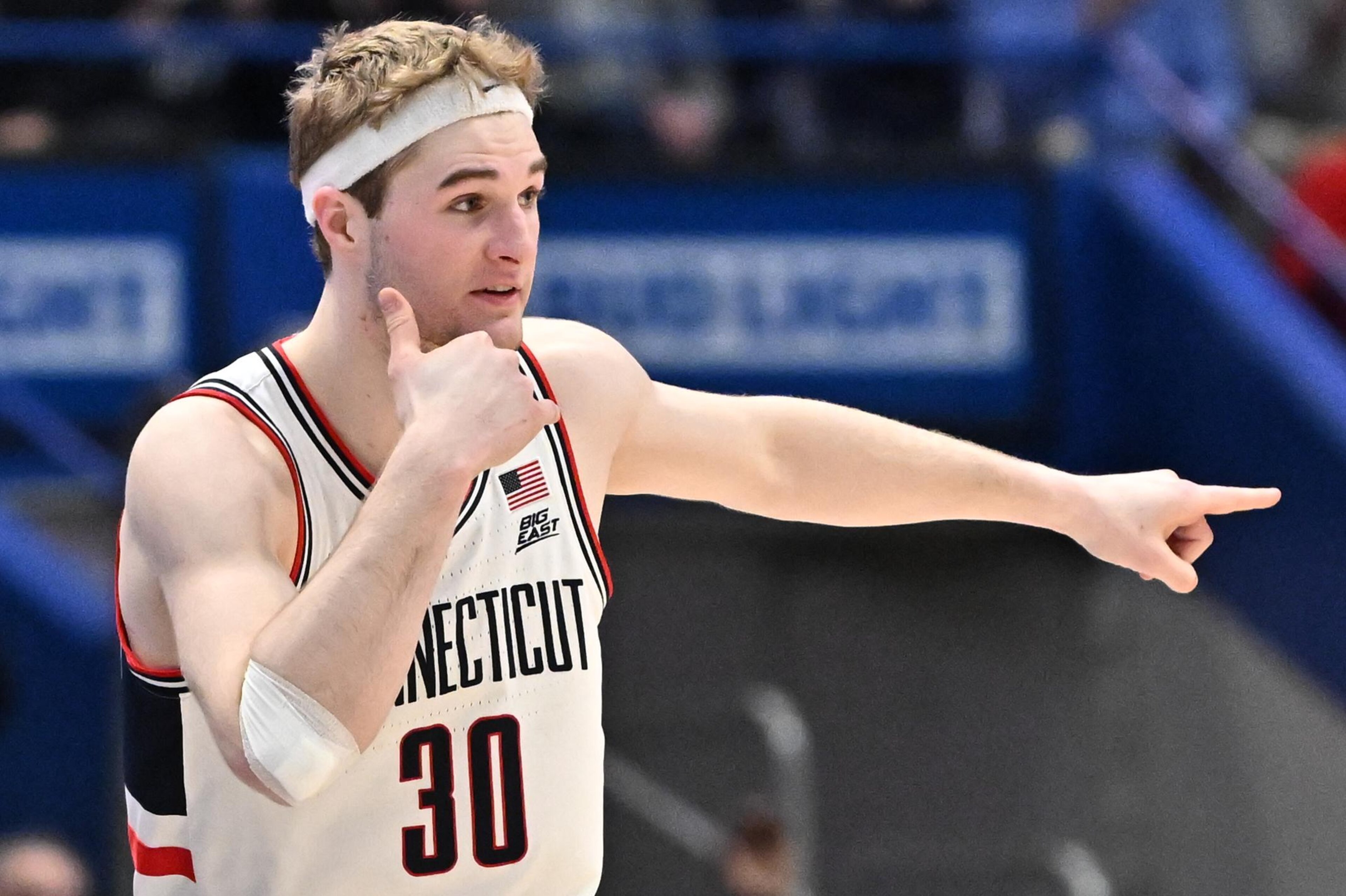 COLLEGE BASKETBALL: FEB 26 Georgetown at UConn COLLEGE BASKETBALL: FEB 26 Georgetown at UConn