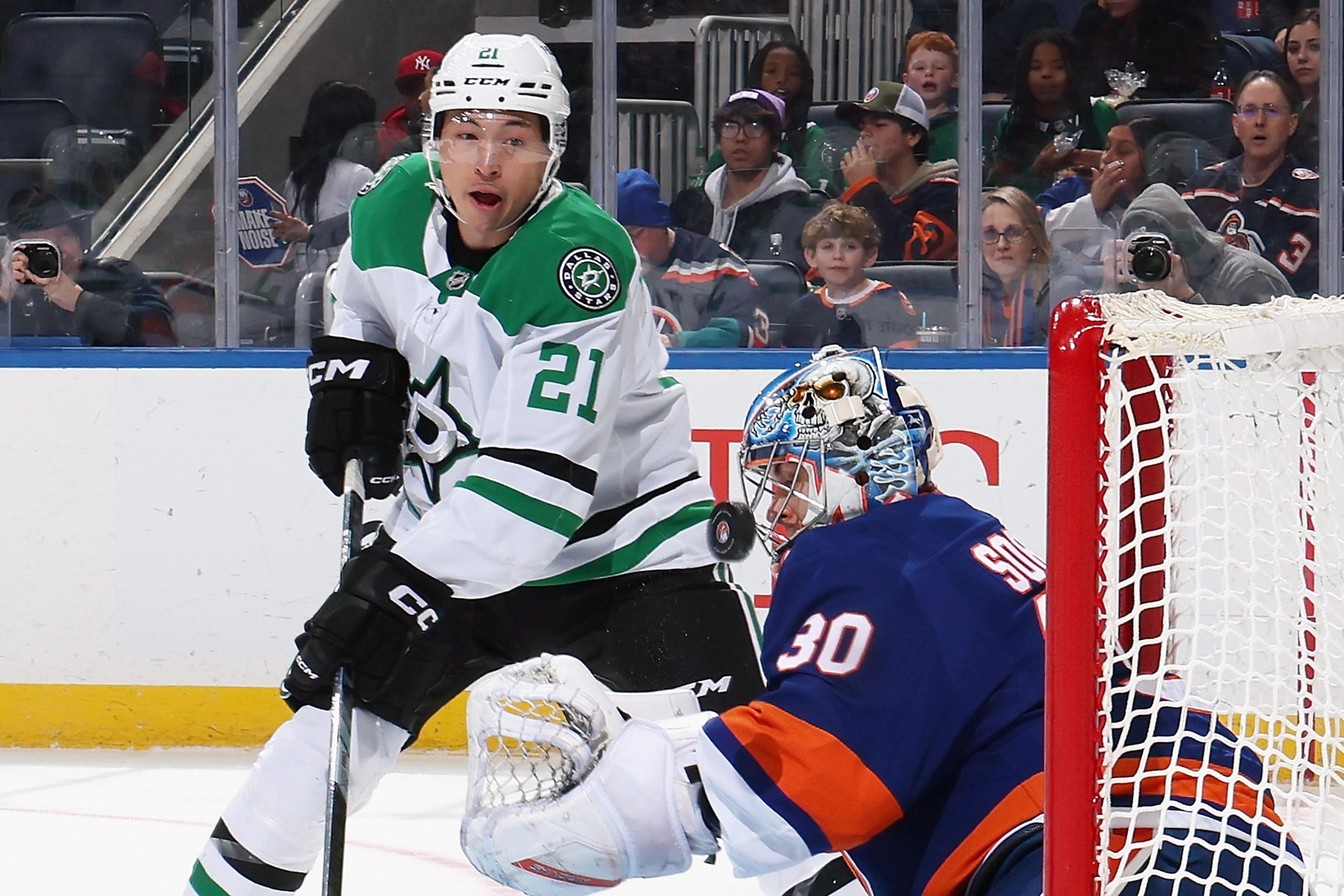 Dallas Stars v New York Islanders Dallas Stars v New York Islanders