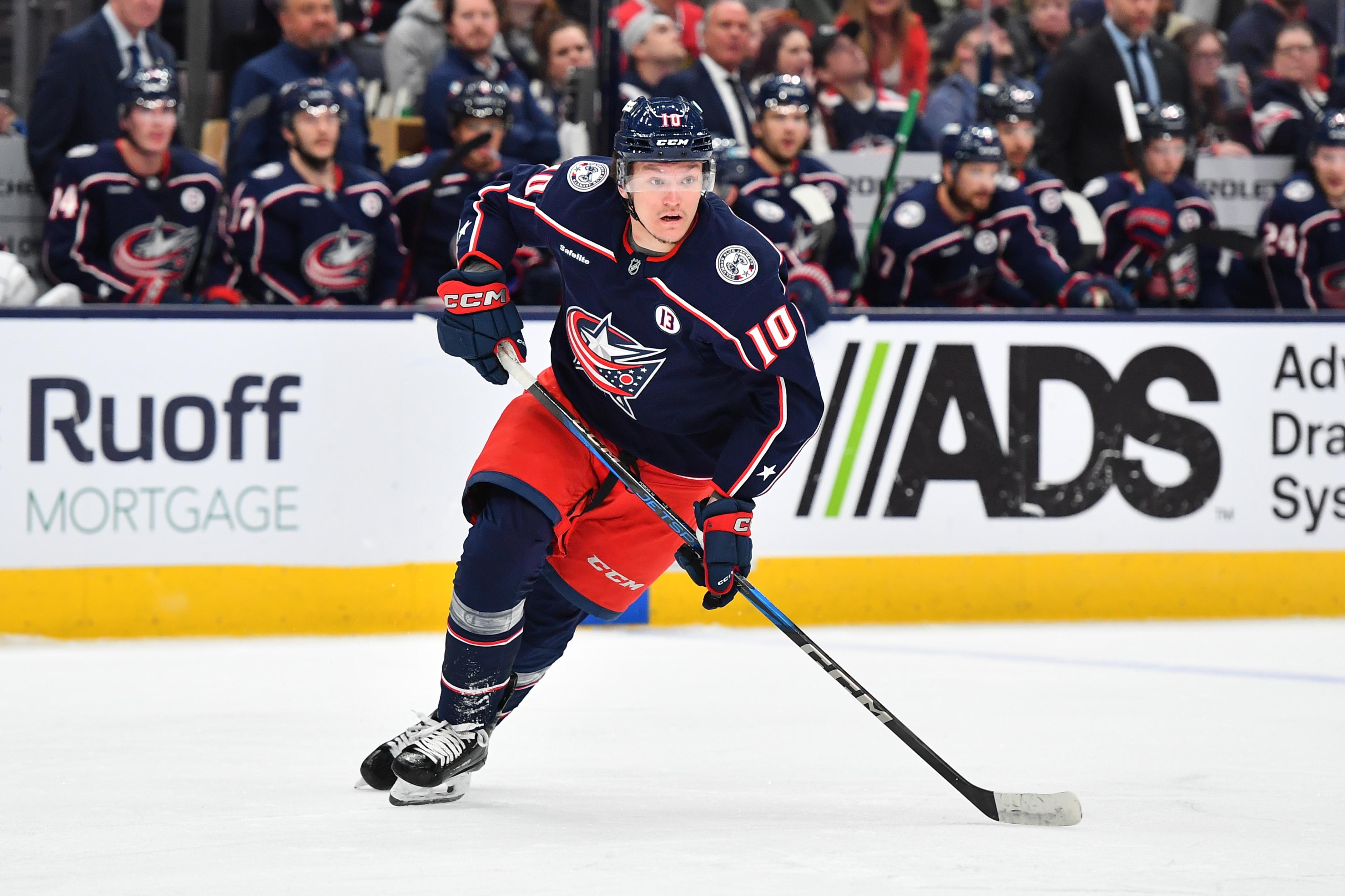Chicago Blackhawks v Columbus Blue Jackets