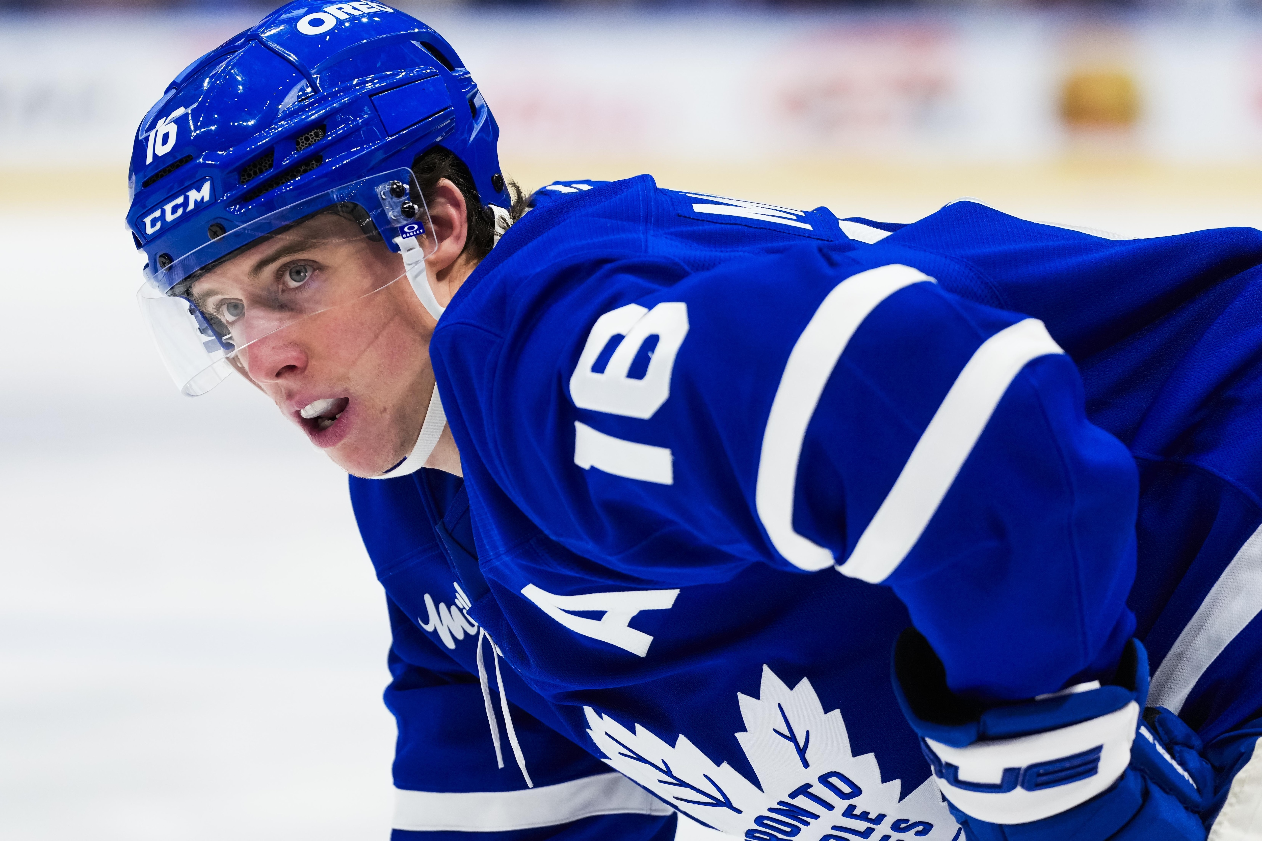 Carolina Hurricanes v Toronto Maple Leafs