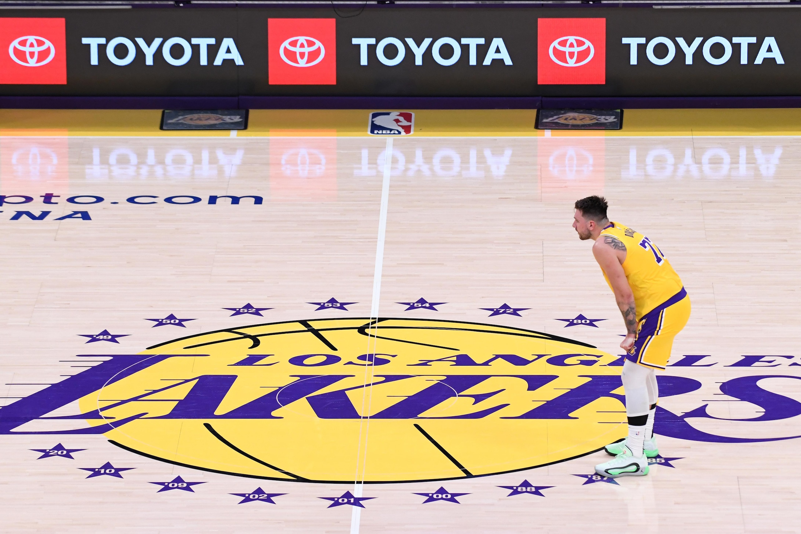 Minnesota Timberwolves v Los Angeles Lakers Minnesota Timberwolves v Los Angeles Lakers