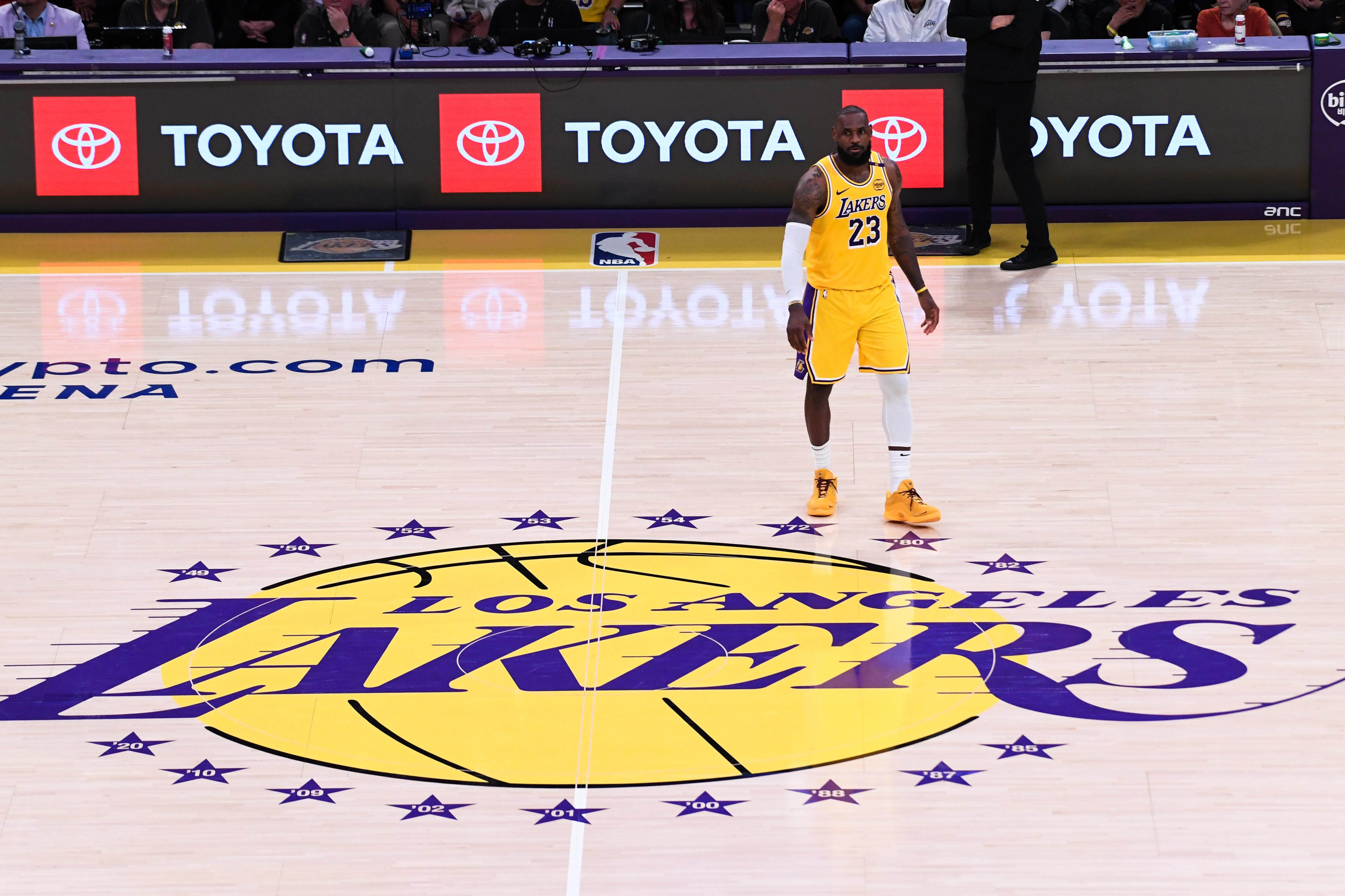 Minnesota Timberwolves v Los Angeles Lakers Minnesota Timberwolves v Los Angeles Lakers