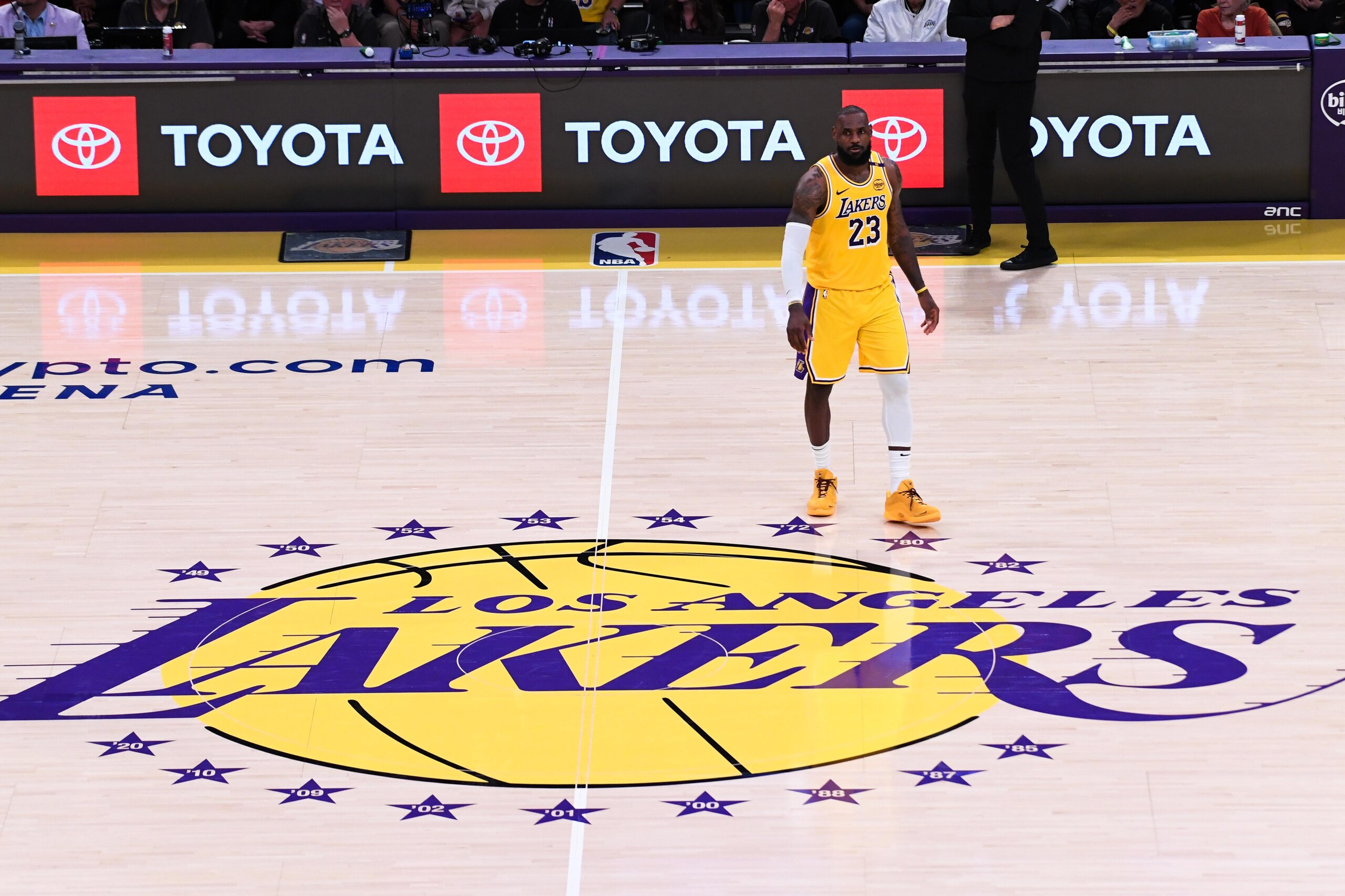 Minnesota Timberwolves v Los Angeles Lakers Minnesota Timberwolves v Los Angeles Lakers