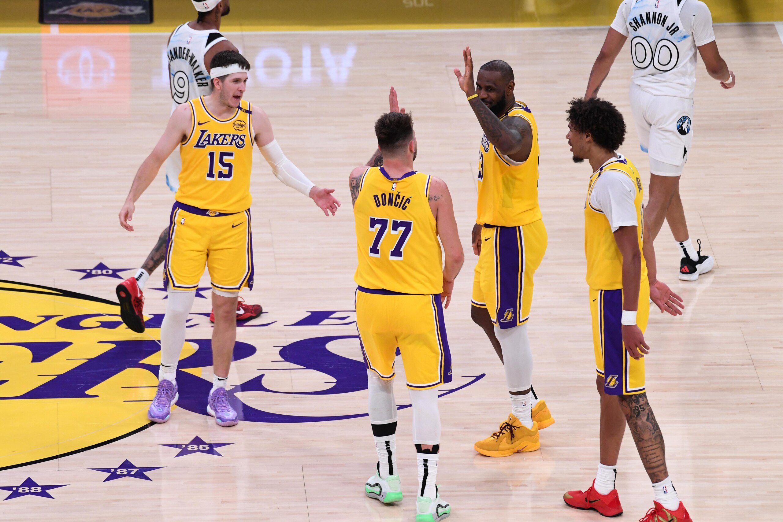 Minnesota Timberwolves v Los Angeles Lakers Minnesota Timberwolves v Los Angeles Lakers