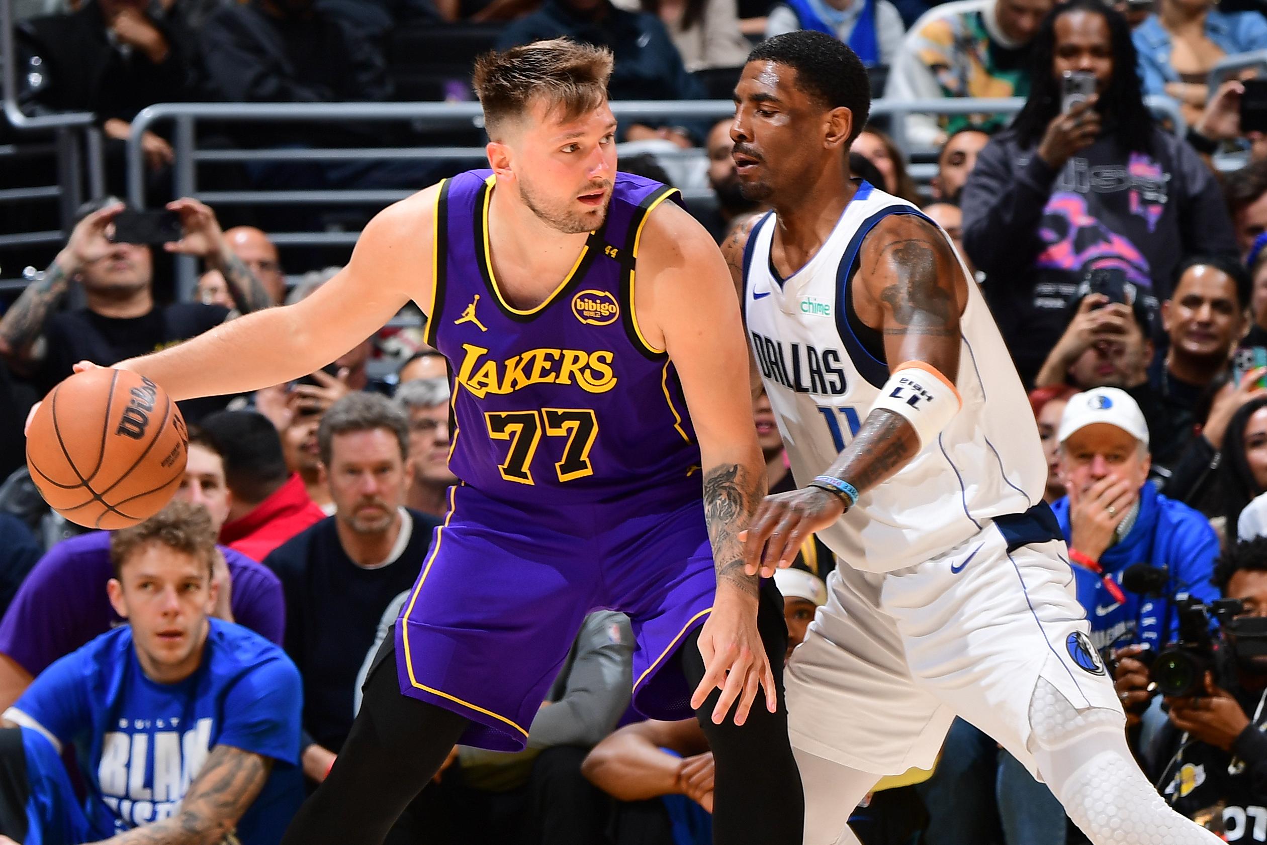 Dallas Mavericks v Los Angeles Lakers Dallas Mavericks v Los Angeles Lakers