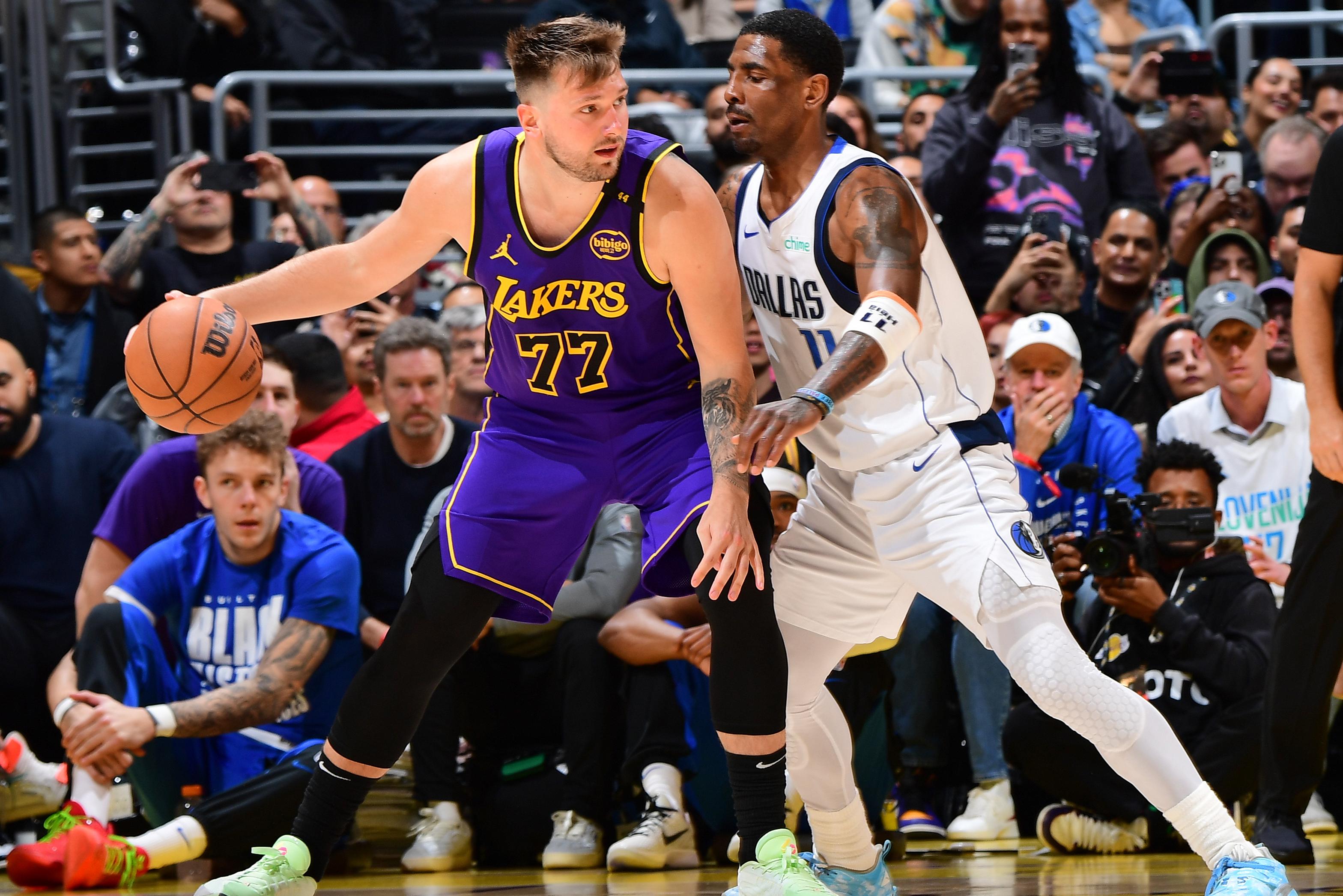 Dallas Mavericks v Los Angeles Lakers