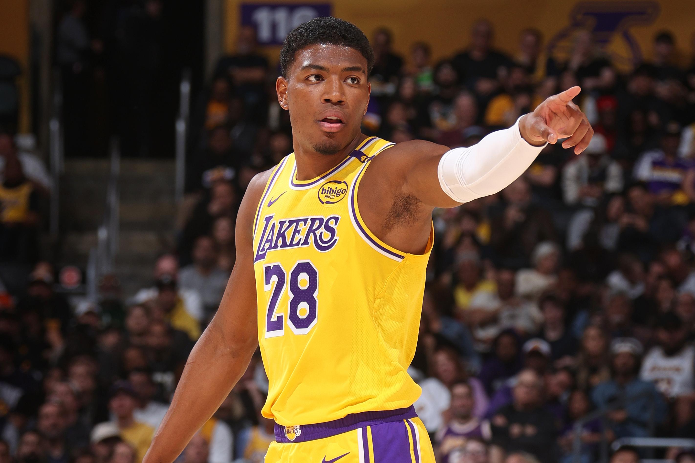 Minnesota Timberwolves v Los Angeles Lakers