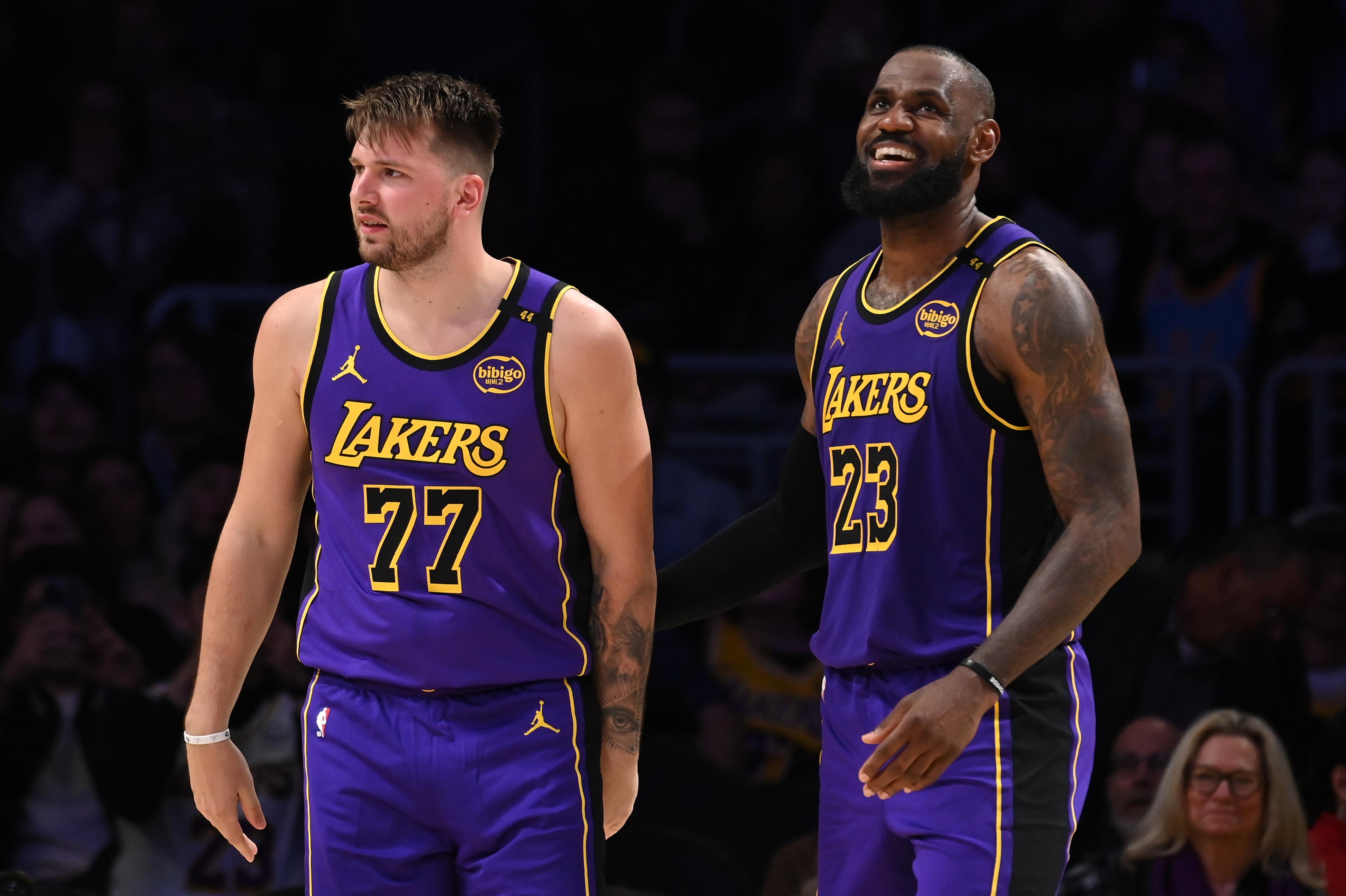 Los Angeles Clippers v Los Angeles Lakers