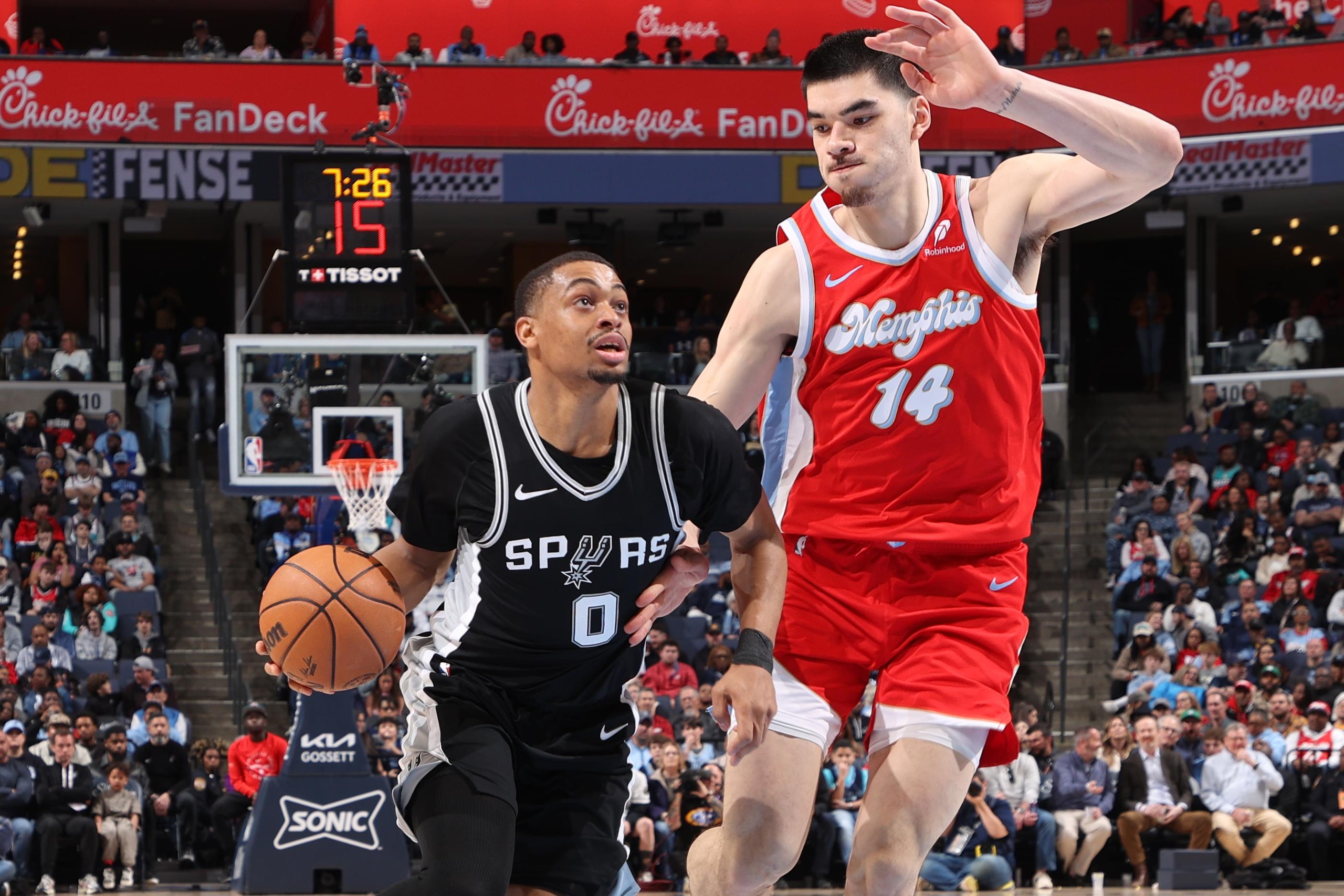 San Antonio Spurs v Memphis Grizzlies San Antonio Spurs v Memphis Grizzlies
