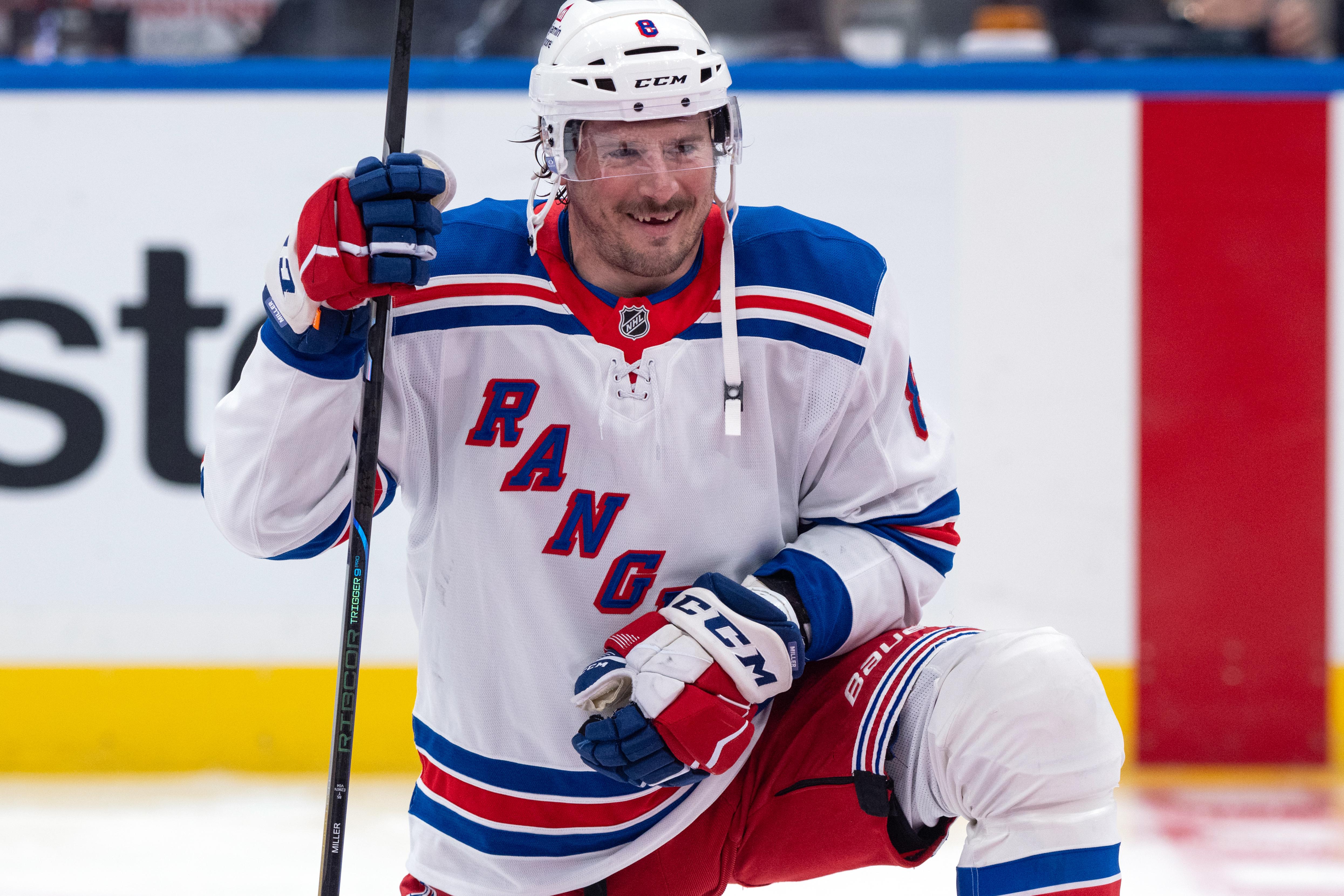 New York Rangers v New York Islanders