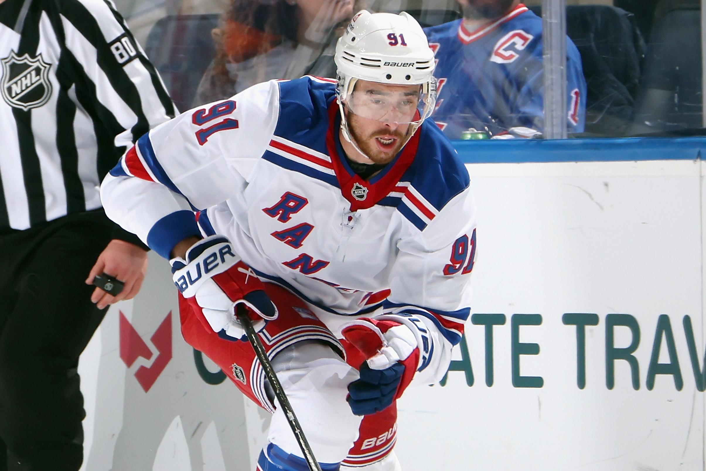 New York Rangers v New York Islanders