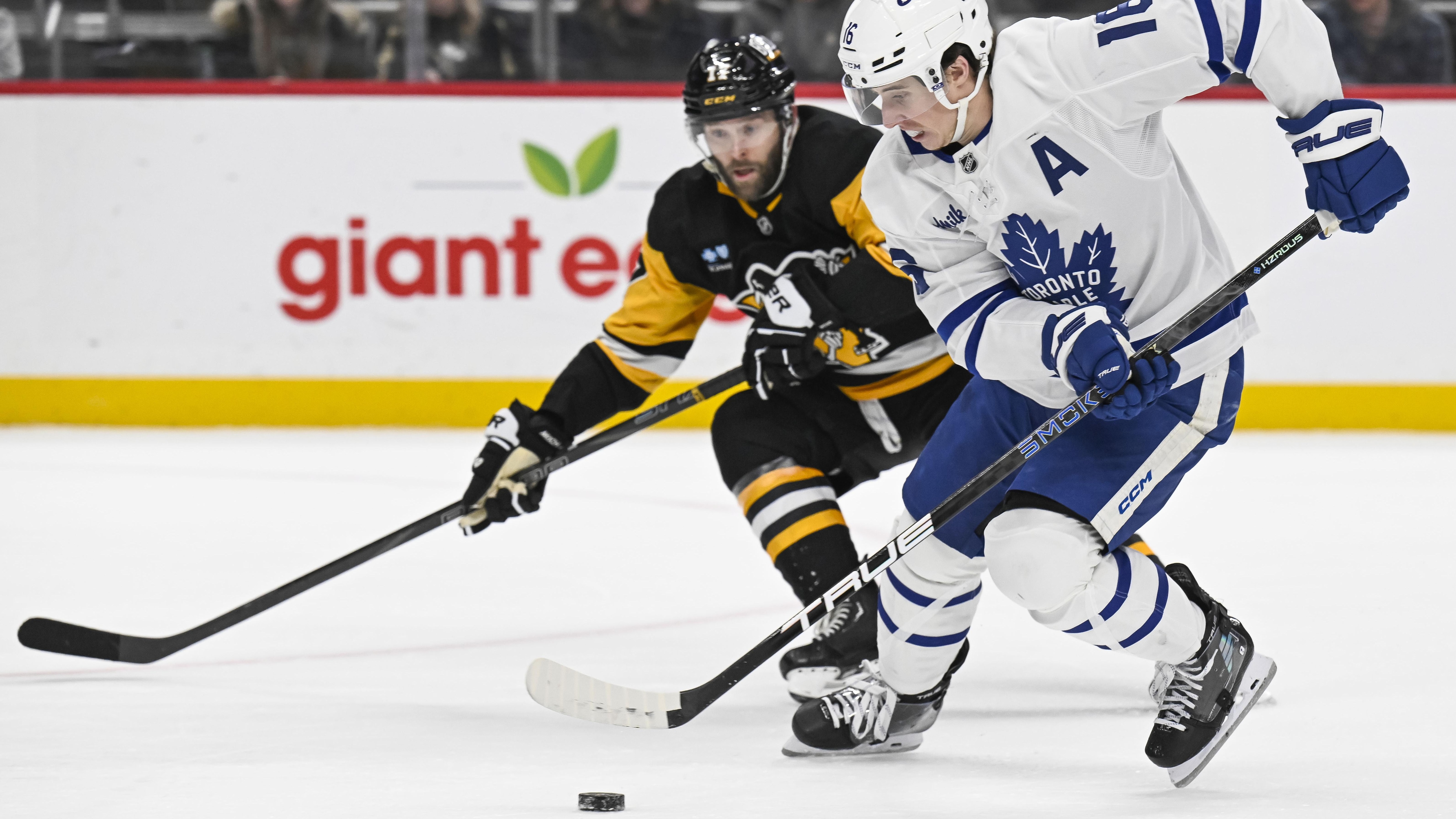NHL: MAR 02 Maple Leafs at Penguins