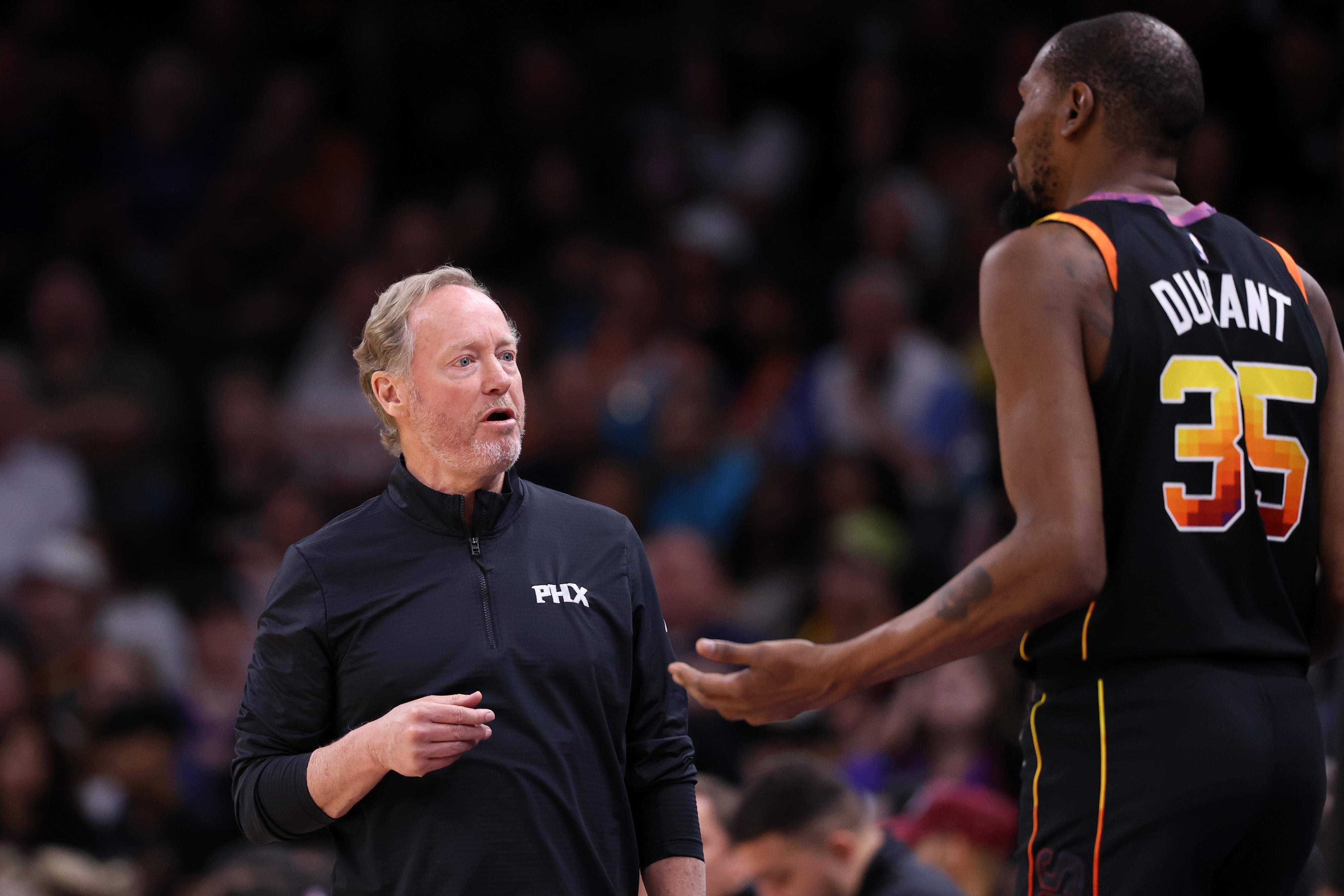 Kevin Durant Defends Budenholzer Exchange, Rips 'Narrative' After Win vs. Clippers - Bleacher Report