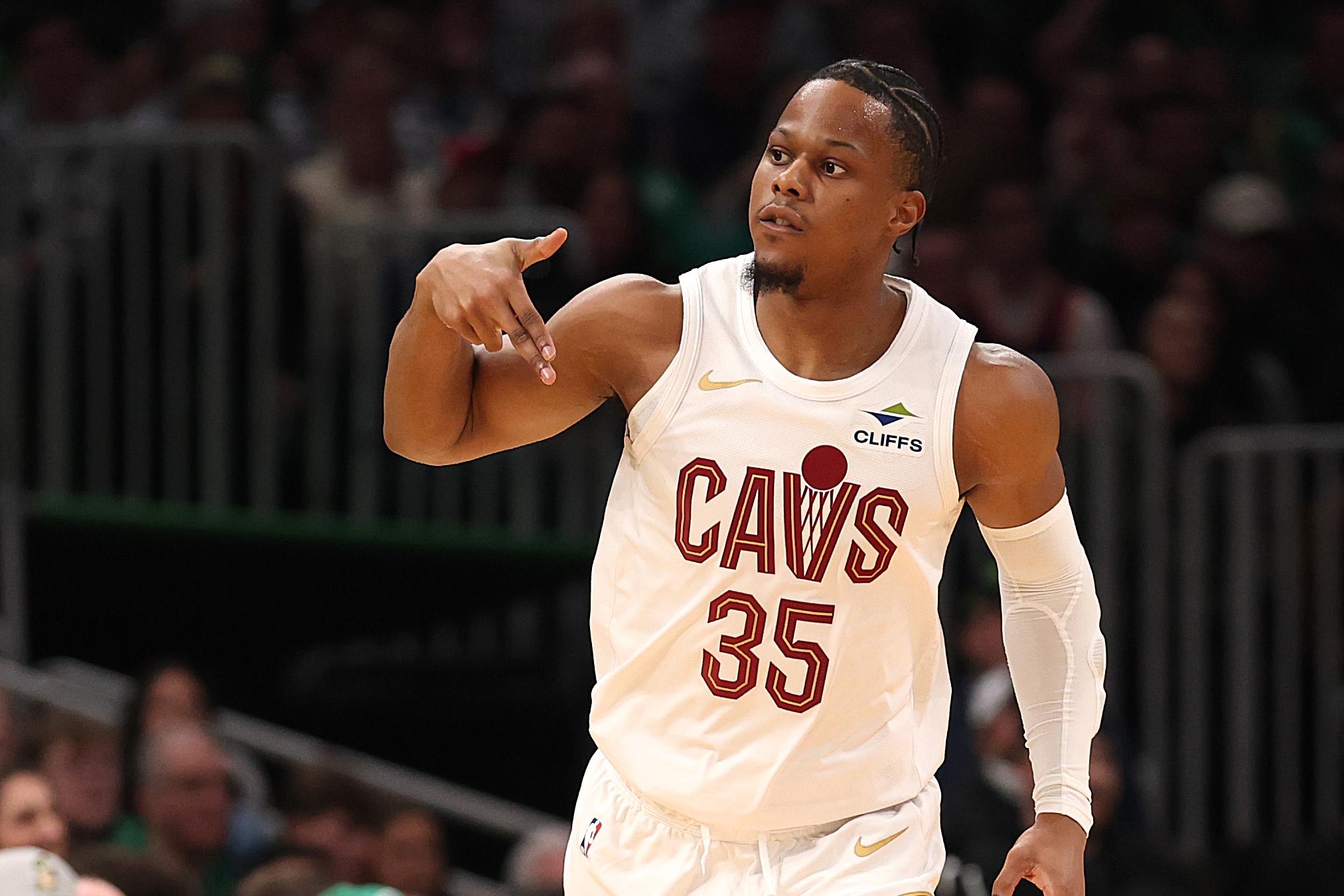 Cleveland Cavaliers v Boston Celtics