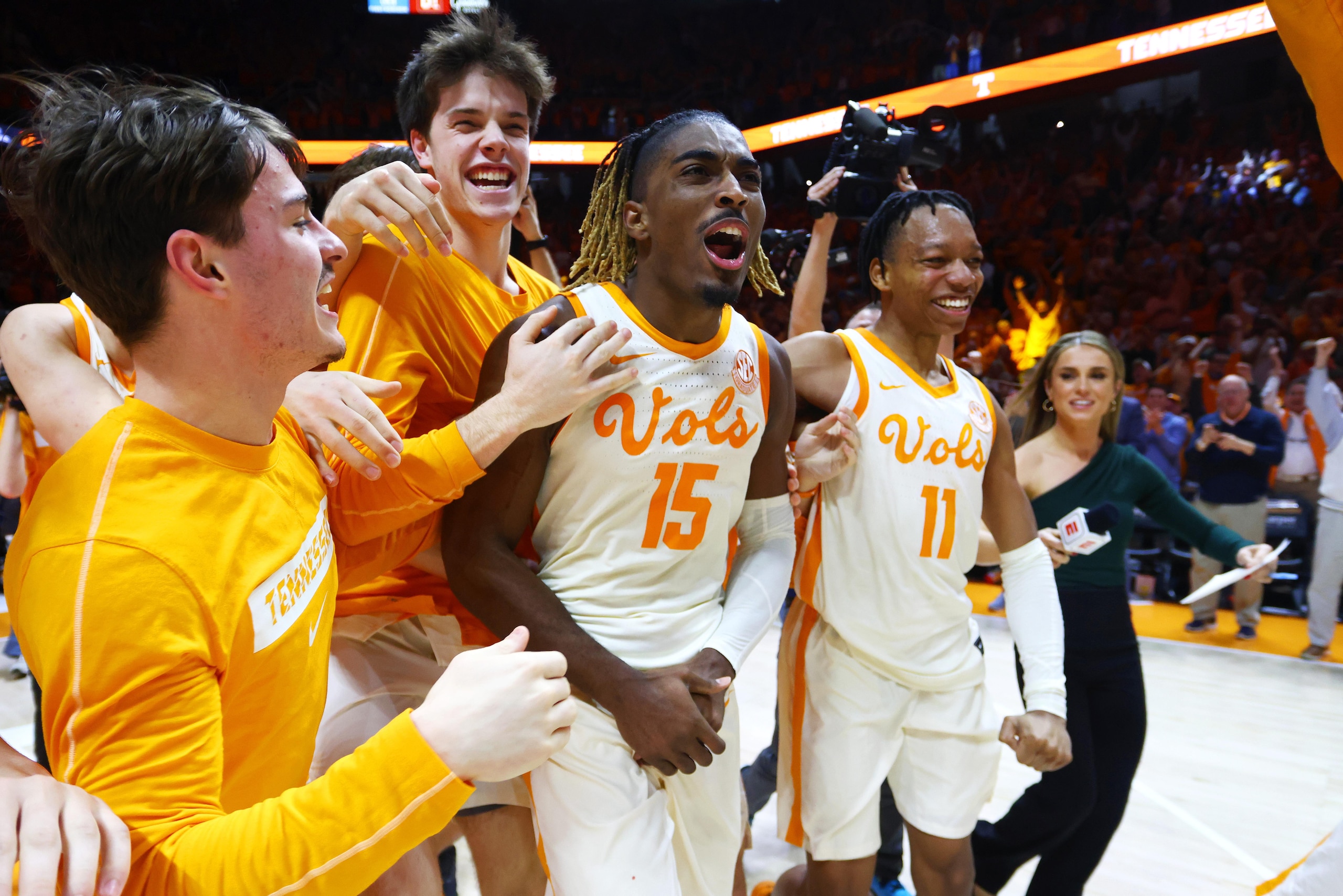 Alabama v Tennessee Alabama v Tennessee