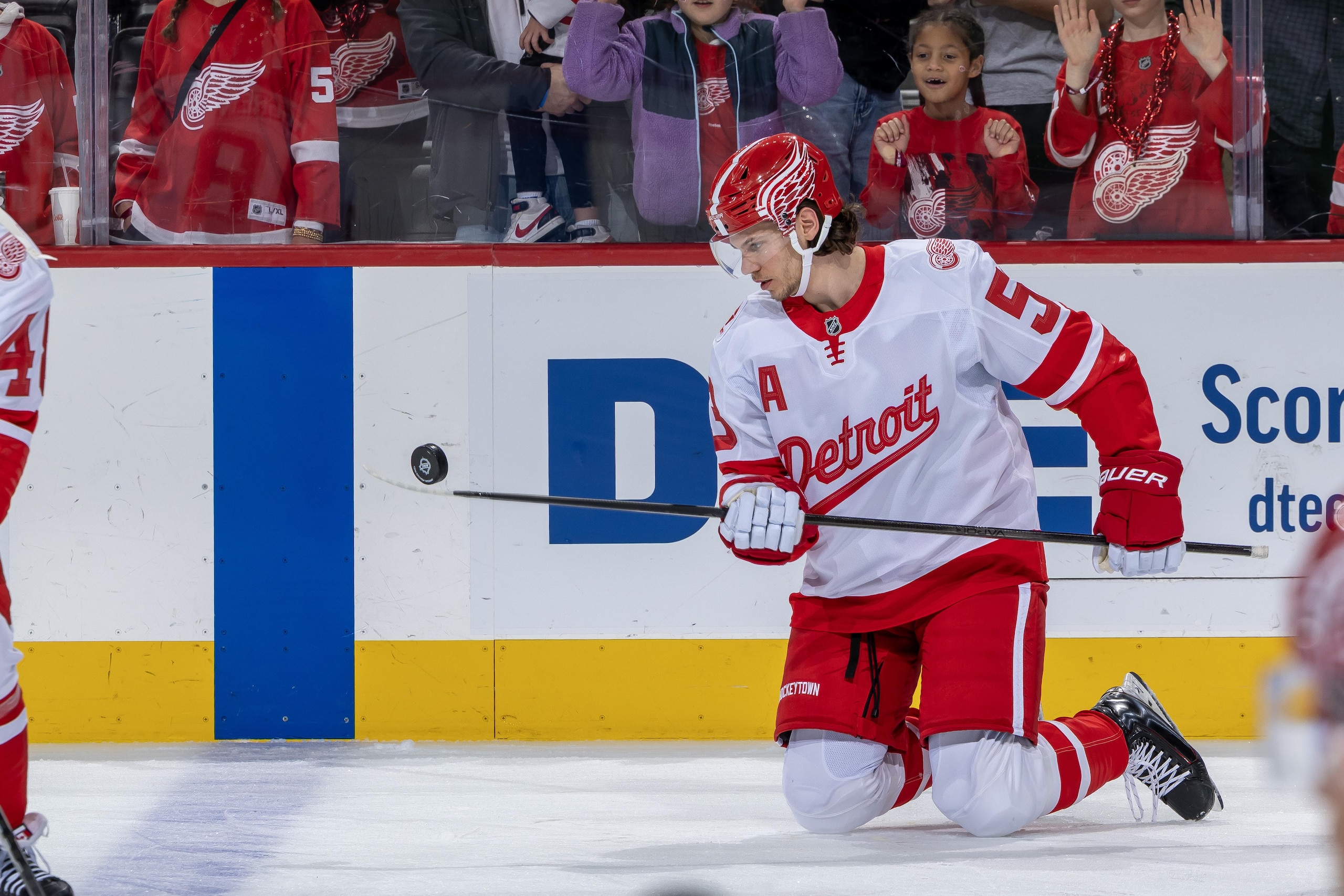 Carolina Hurricanes v Detroit Red Wings