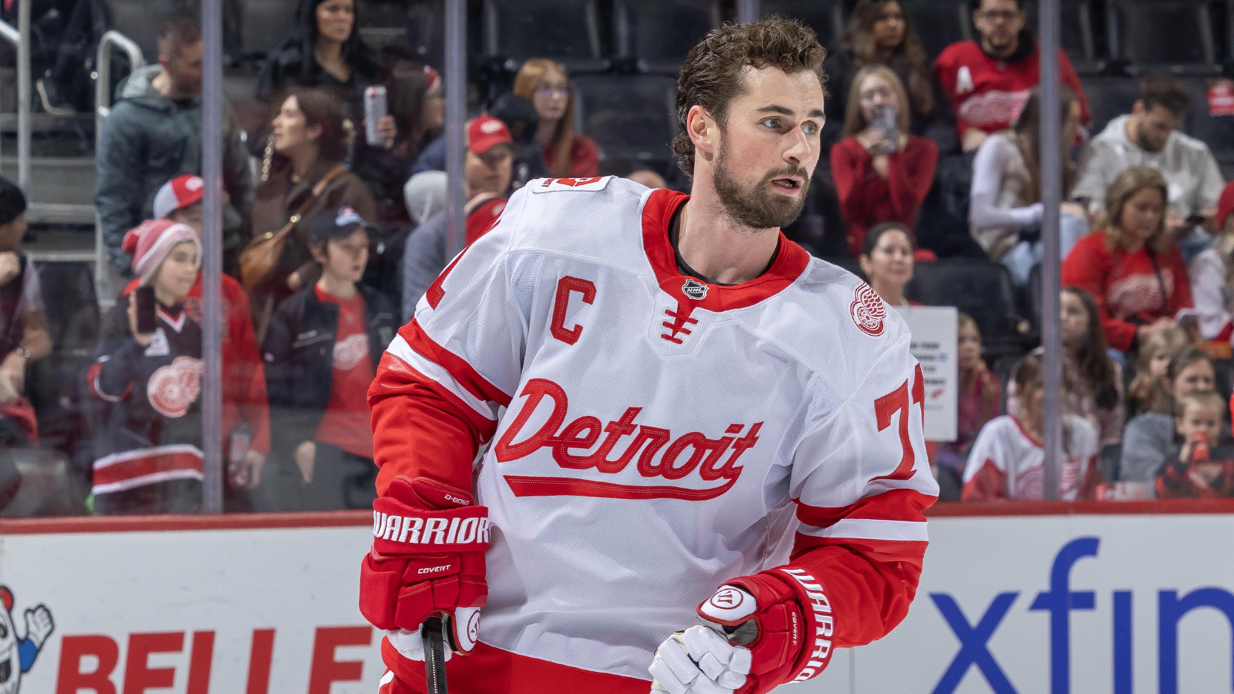 Carolina Hurricanes v Detroit Red Wings