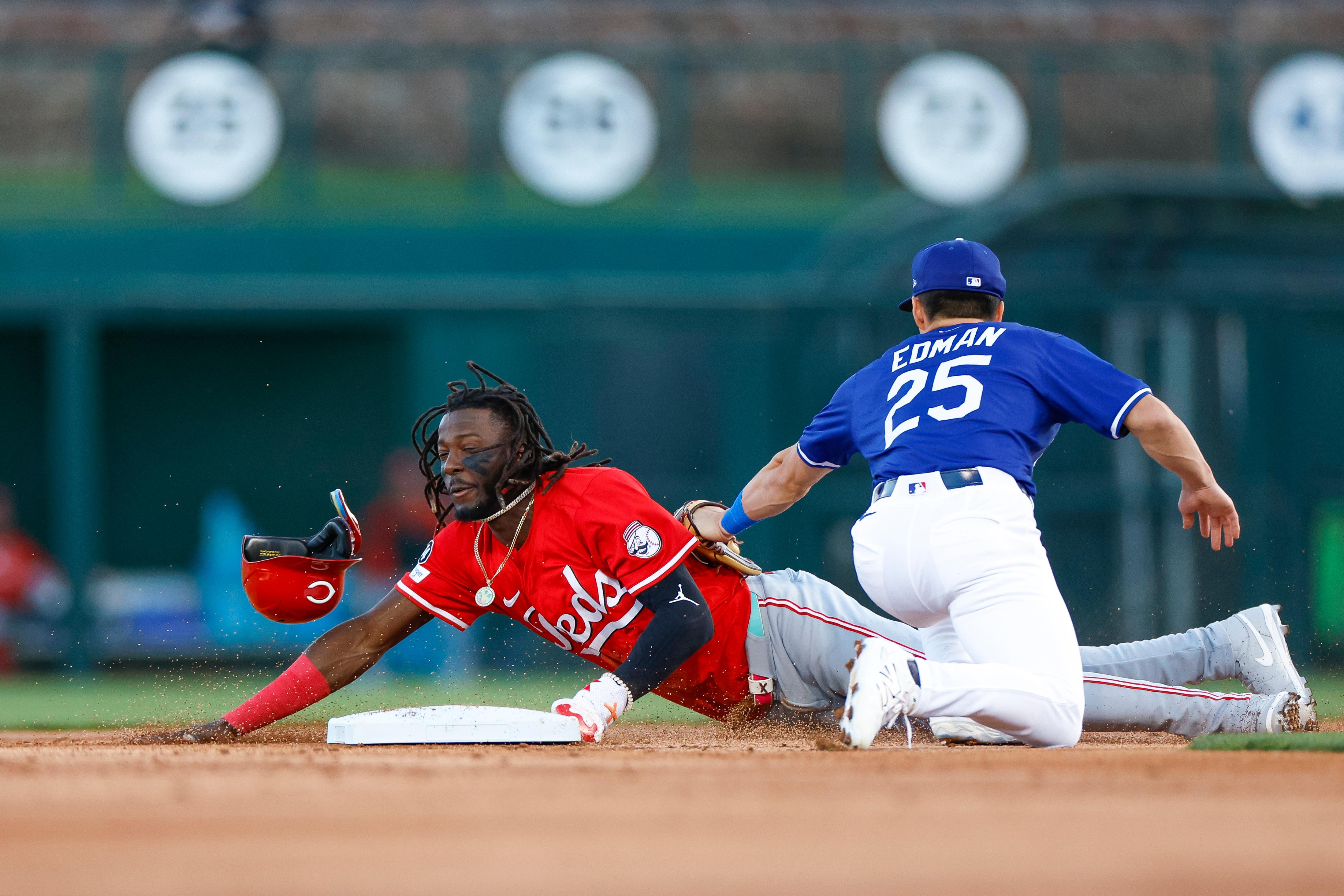 Cincinnati Reds v Los Angeles Dodgers