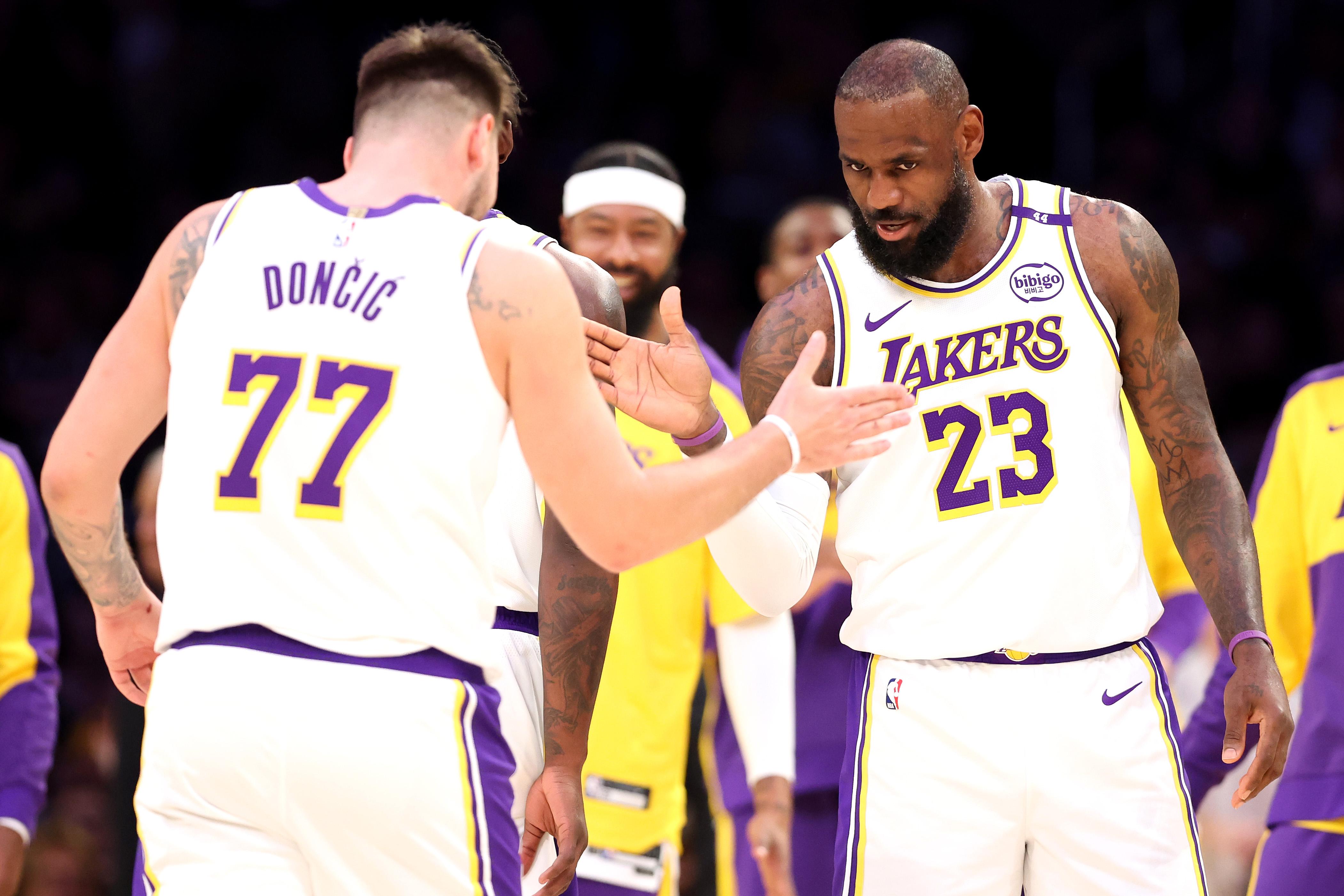 Los Angeles Clippers v Los Angeles Lakers