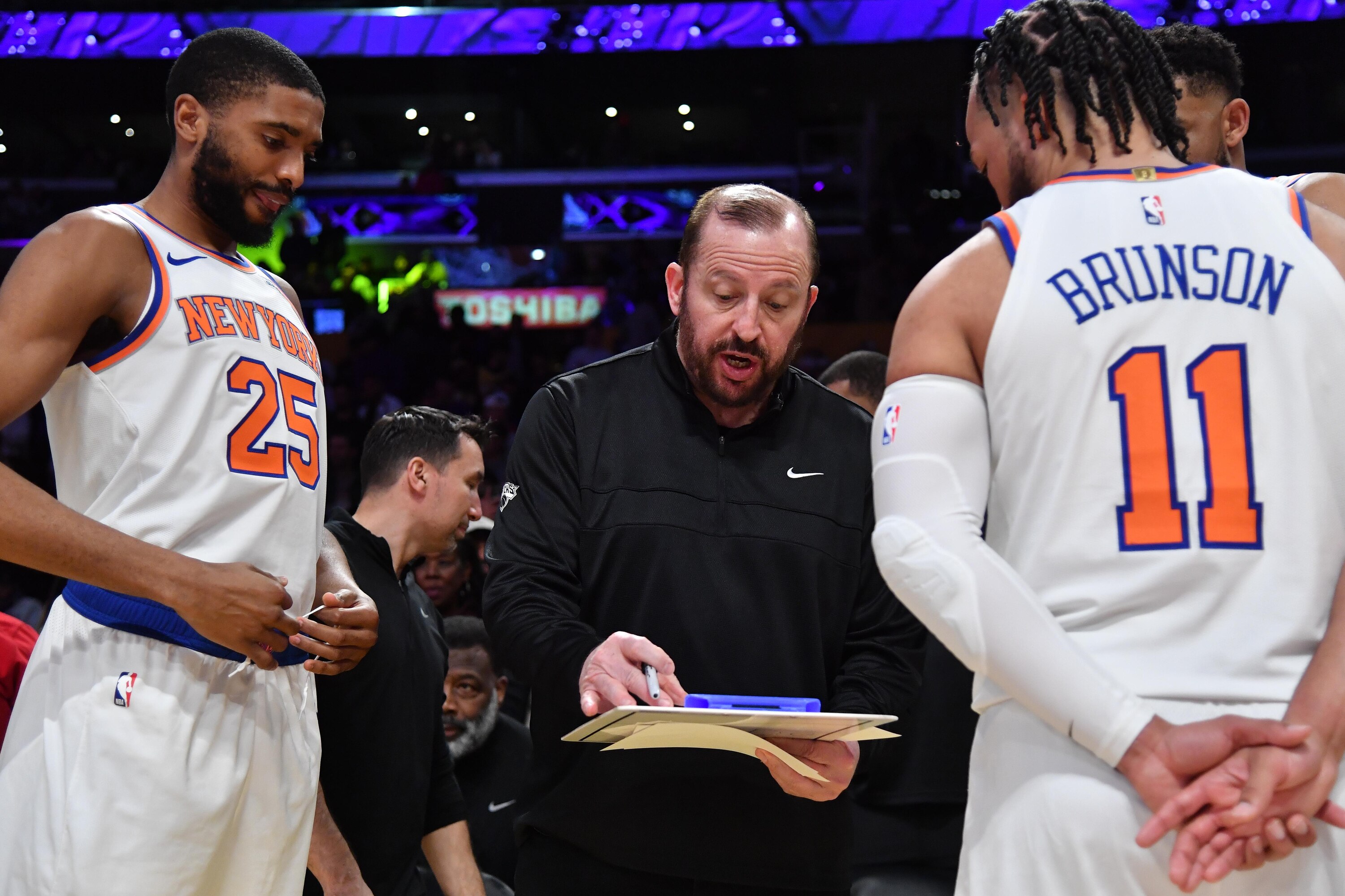 Mikal Bridges gibt bekannt, dass er Tom Thibodeau gebeten hat ...