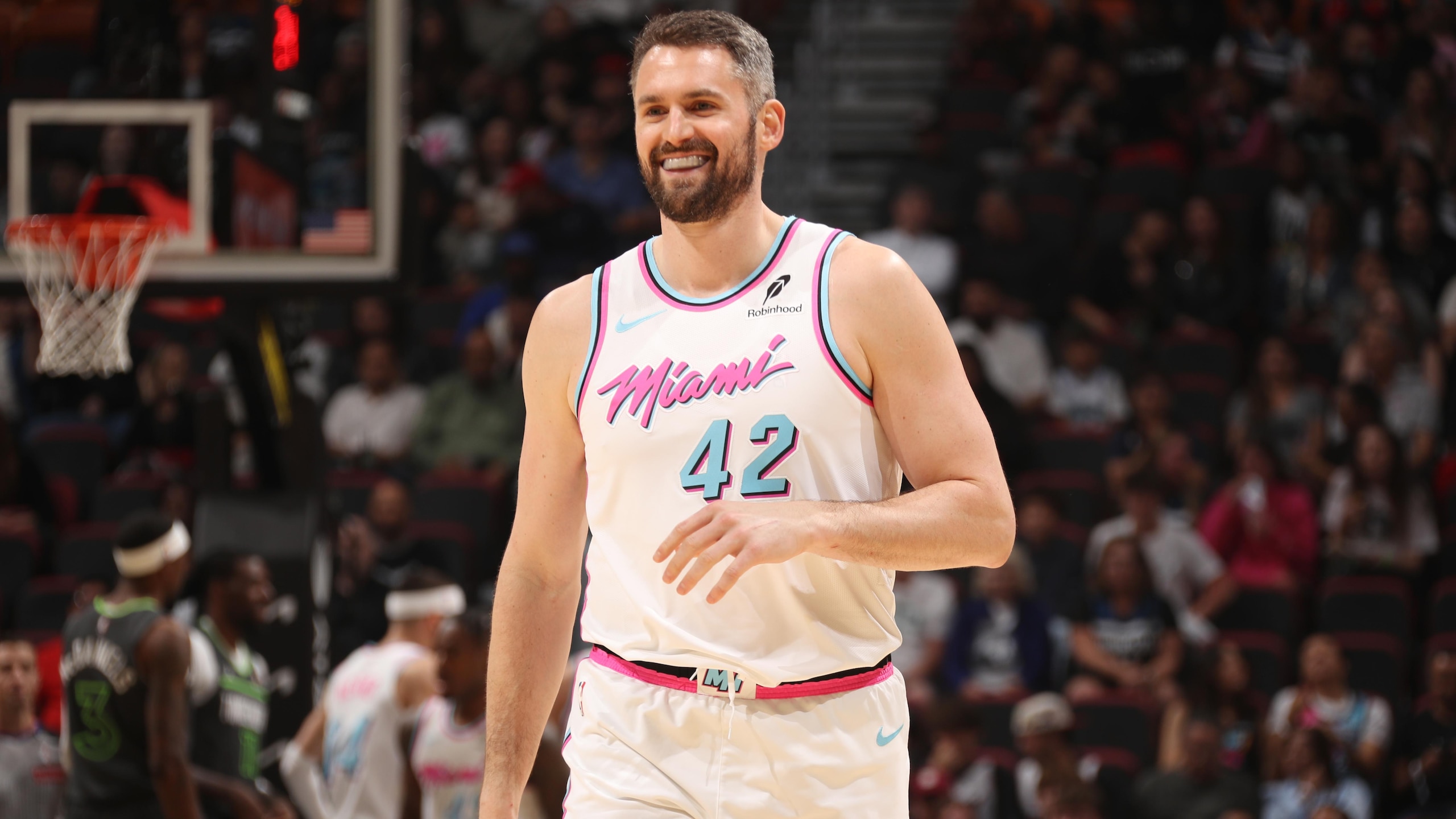 Minnesota Timberwolves v Miami Heat