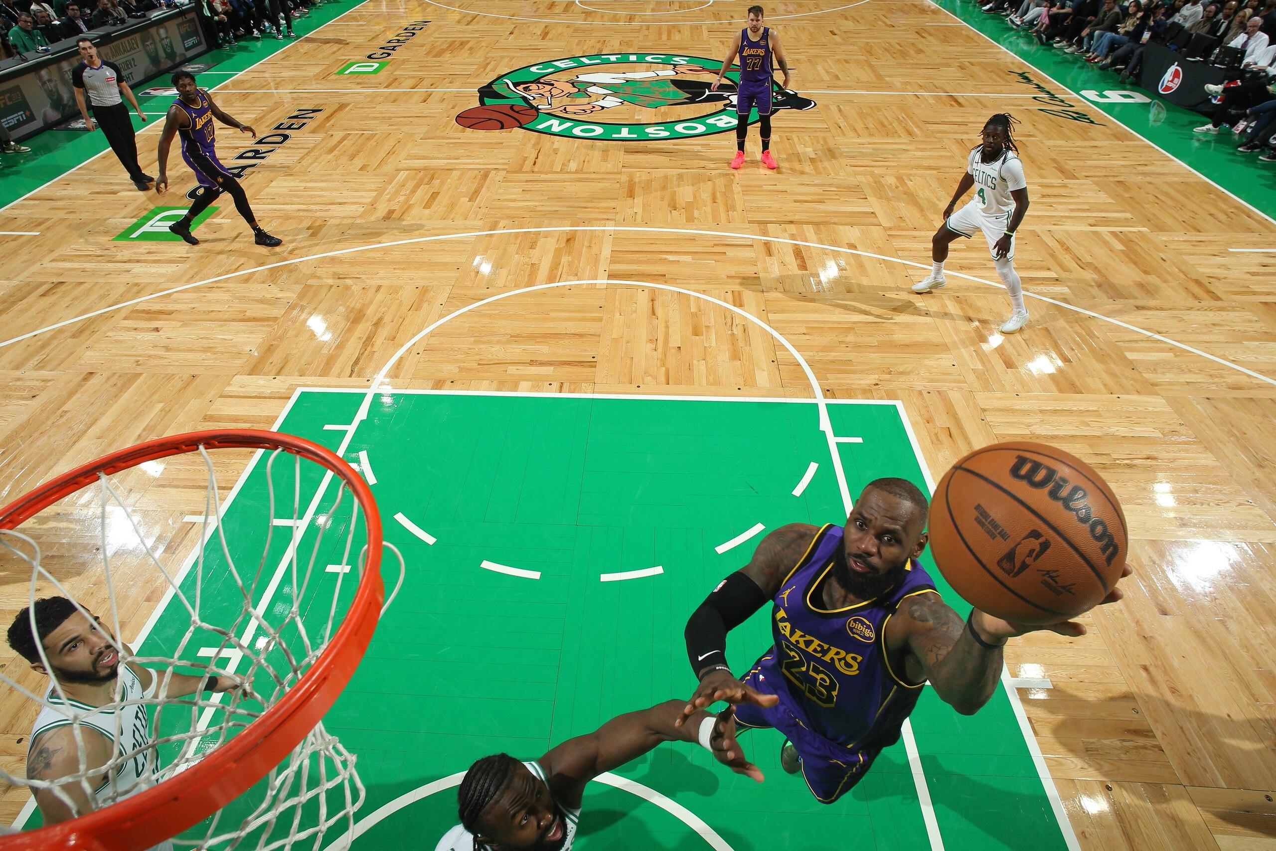 Los Angeles Lakers v Boston Celtics