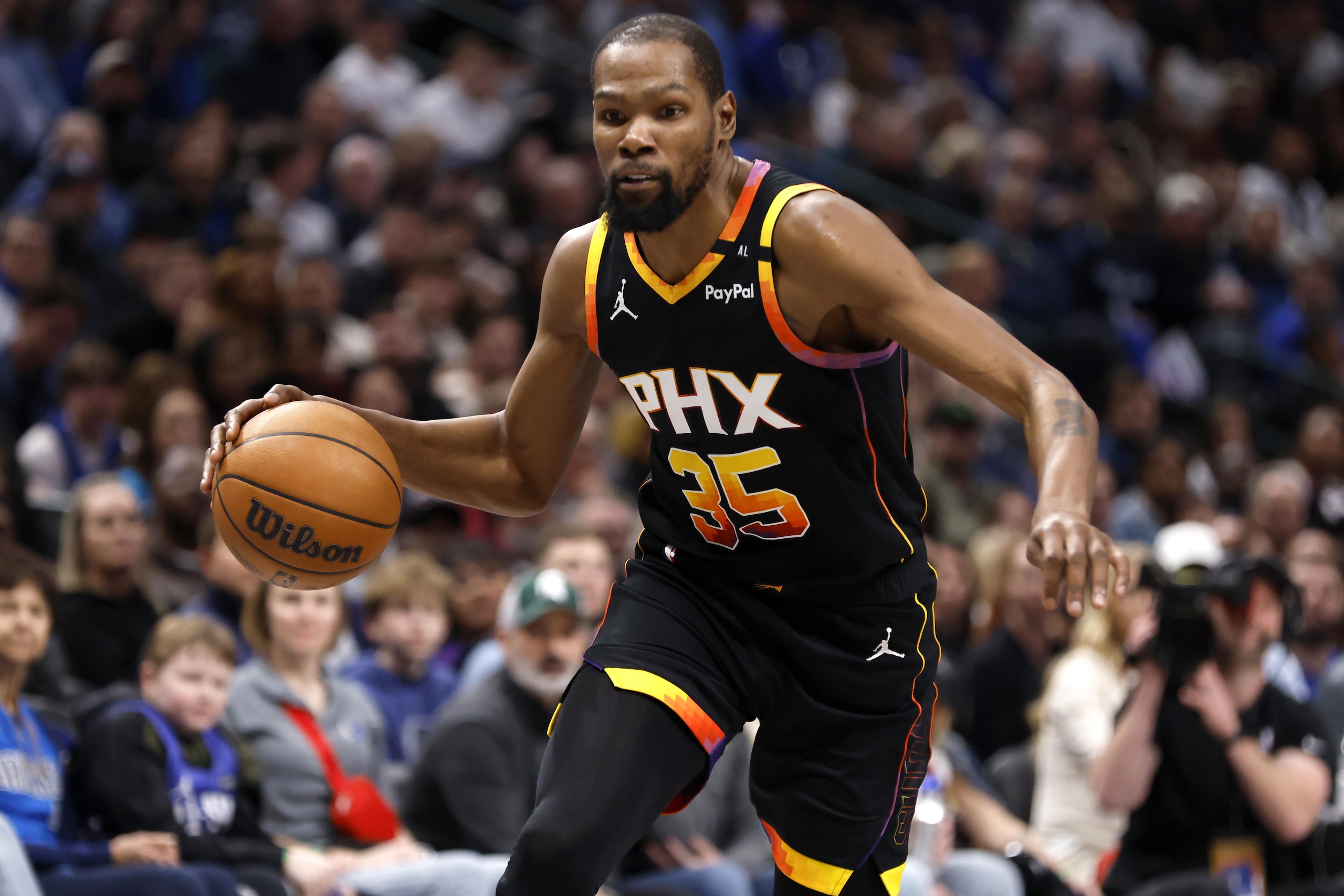 Phoenix Suns v Dallas Mavericks