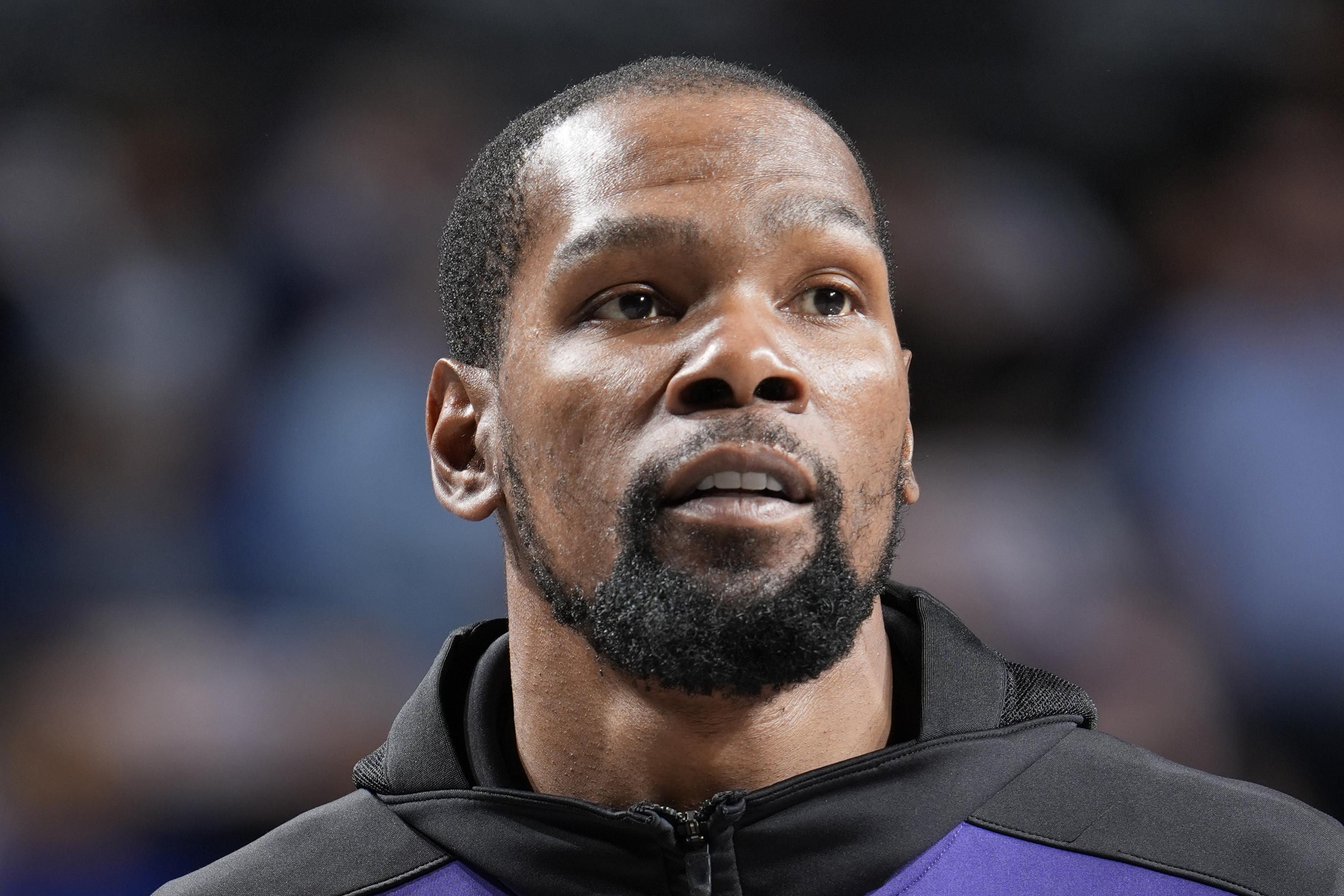 Phoenix Suns v Dallas Mavericks