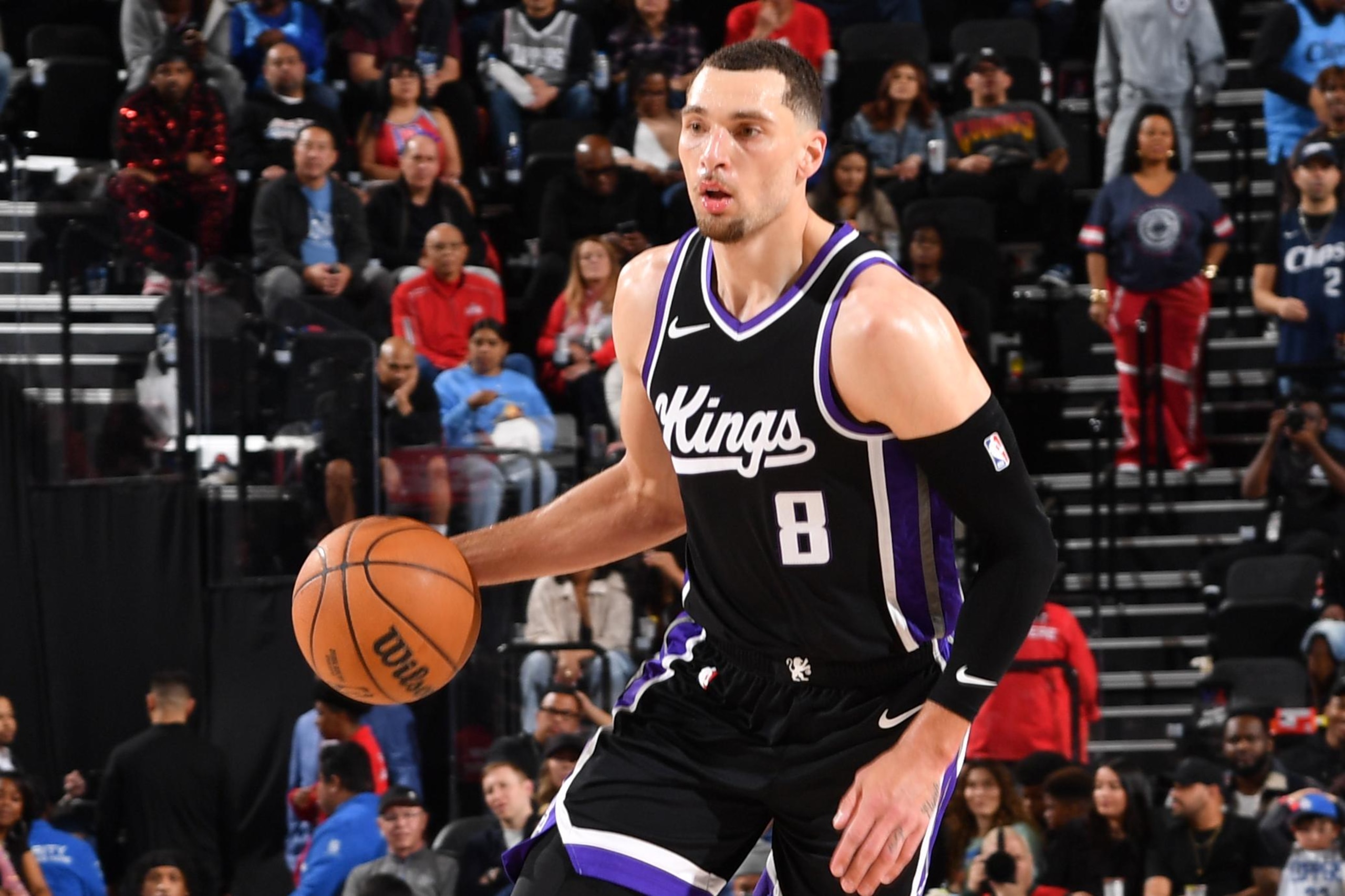 Sacramento Kings v LA Clippers Sacramento Kings v LA Clippers