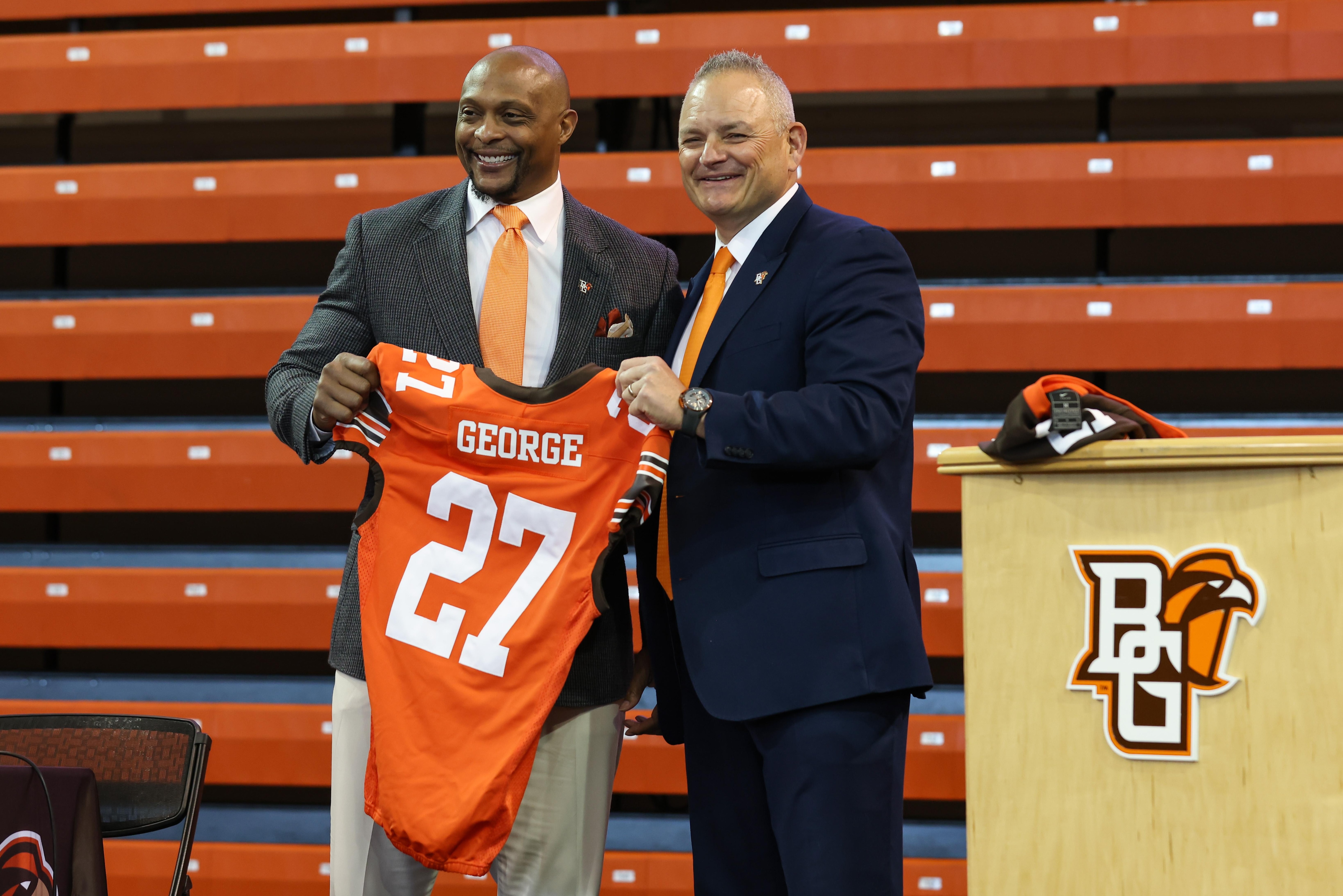COLLEGE FOOTBALL: MAR 10 Bowling Green Intoduces New Head Coach Eddie George COLLEGE FOOTBALL: MAR 10 Bowling Green Intoduces New Head Coach Eddie George