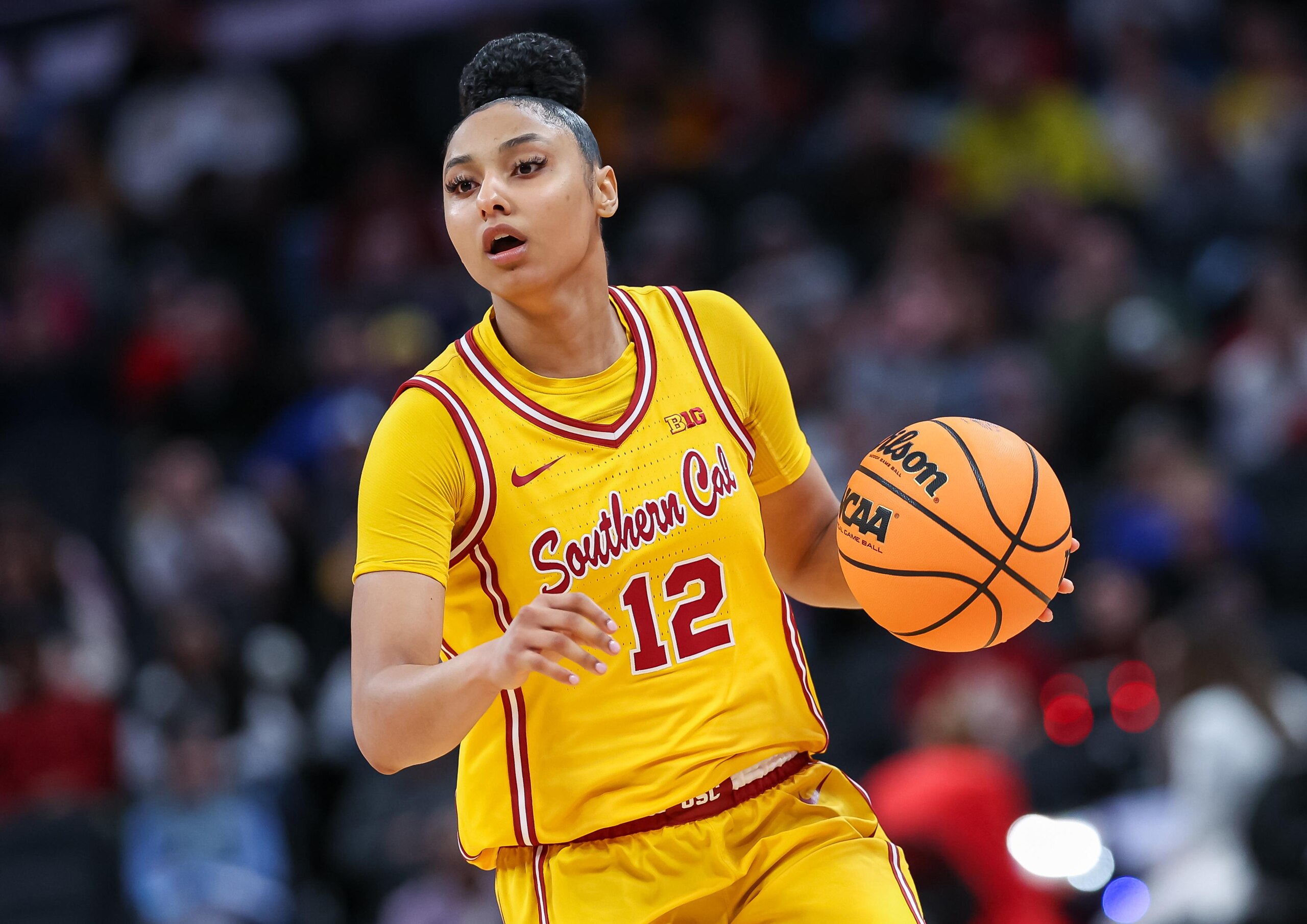JuJu Watkins Signs with Fanatics