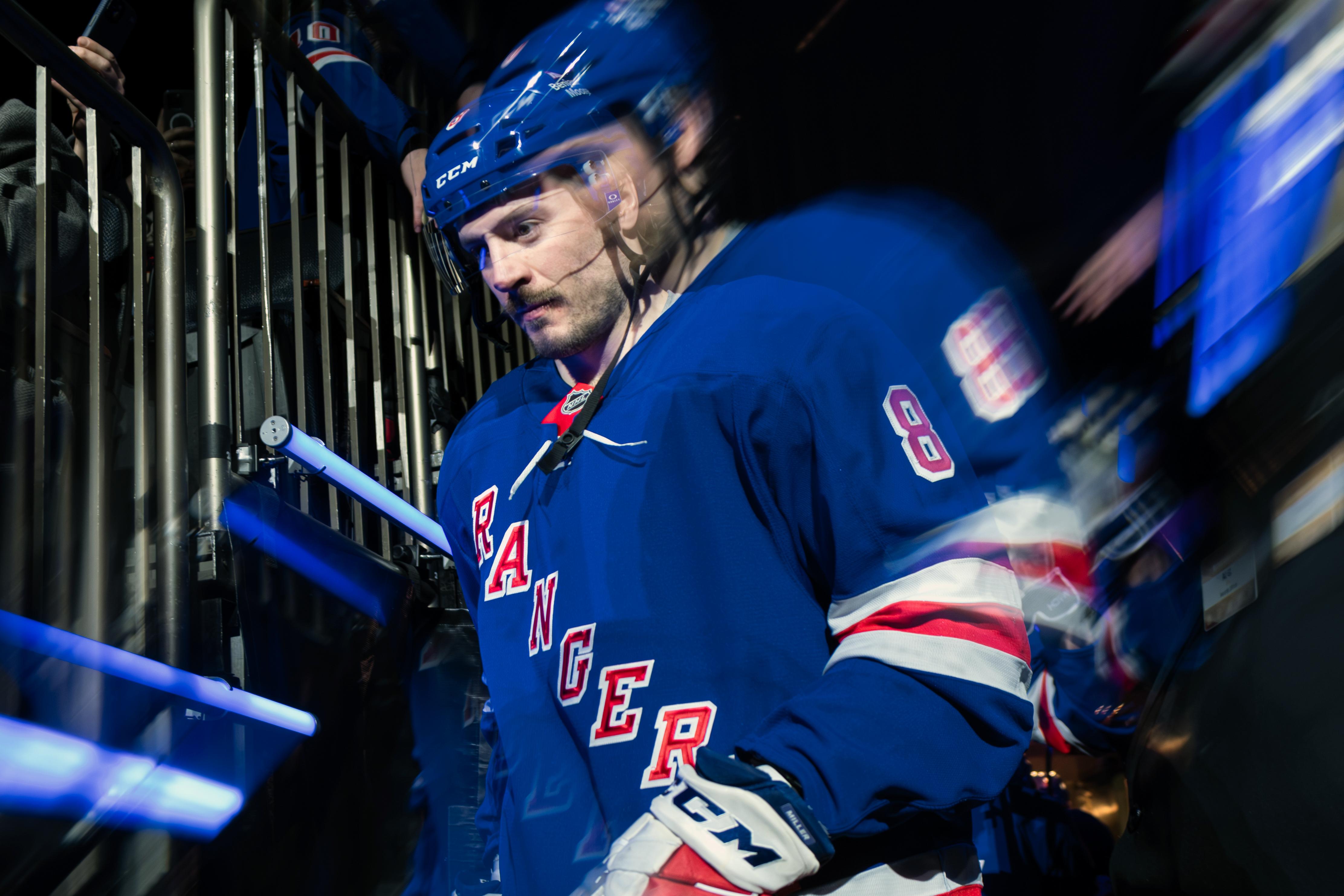 New York Islanders v New York Rangers