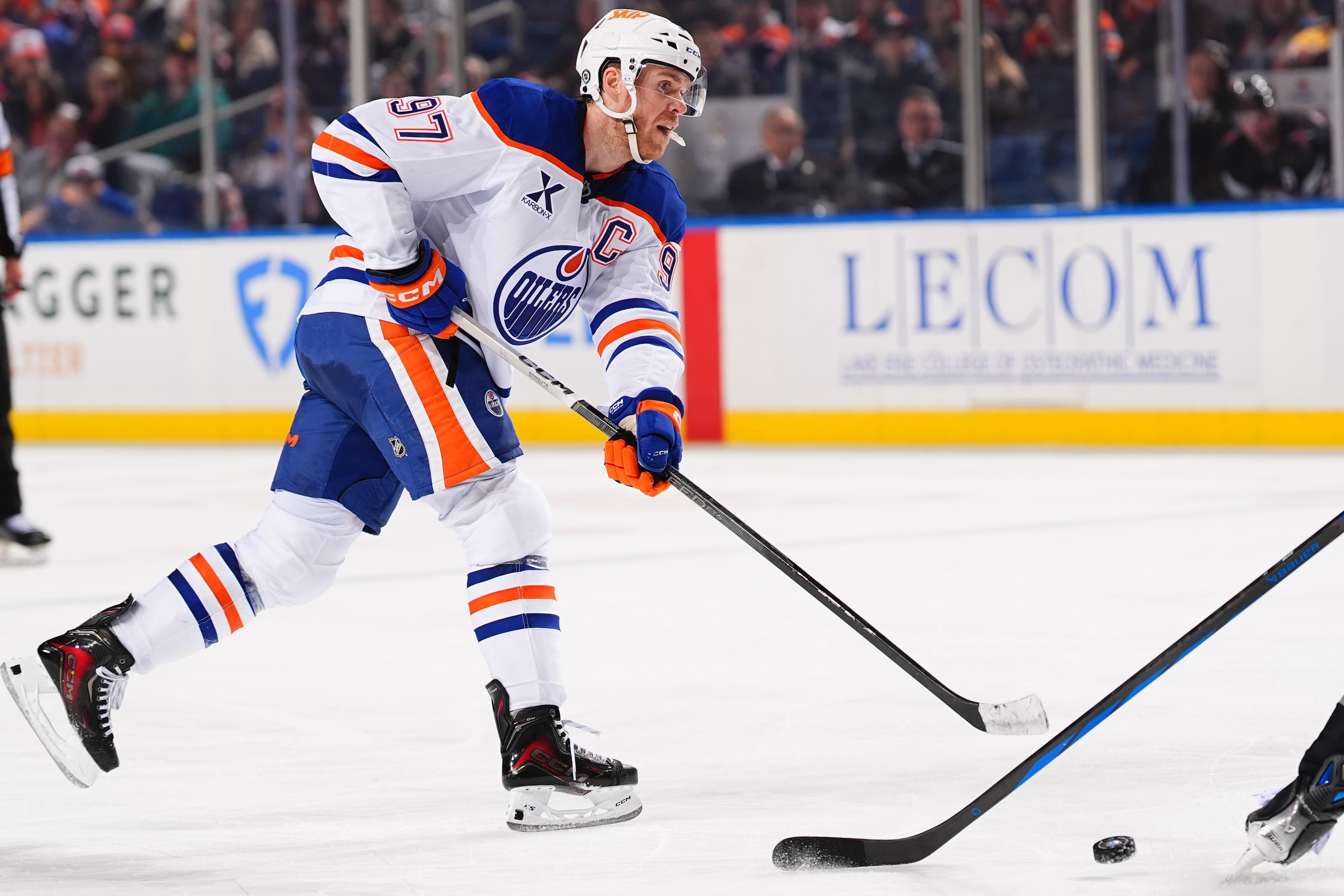 Edmonton Oilers v Buffalo Sabres