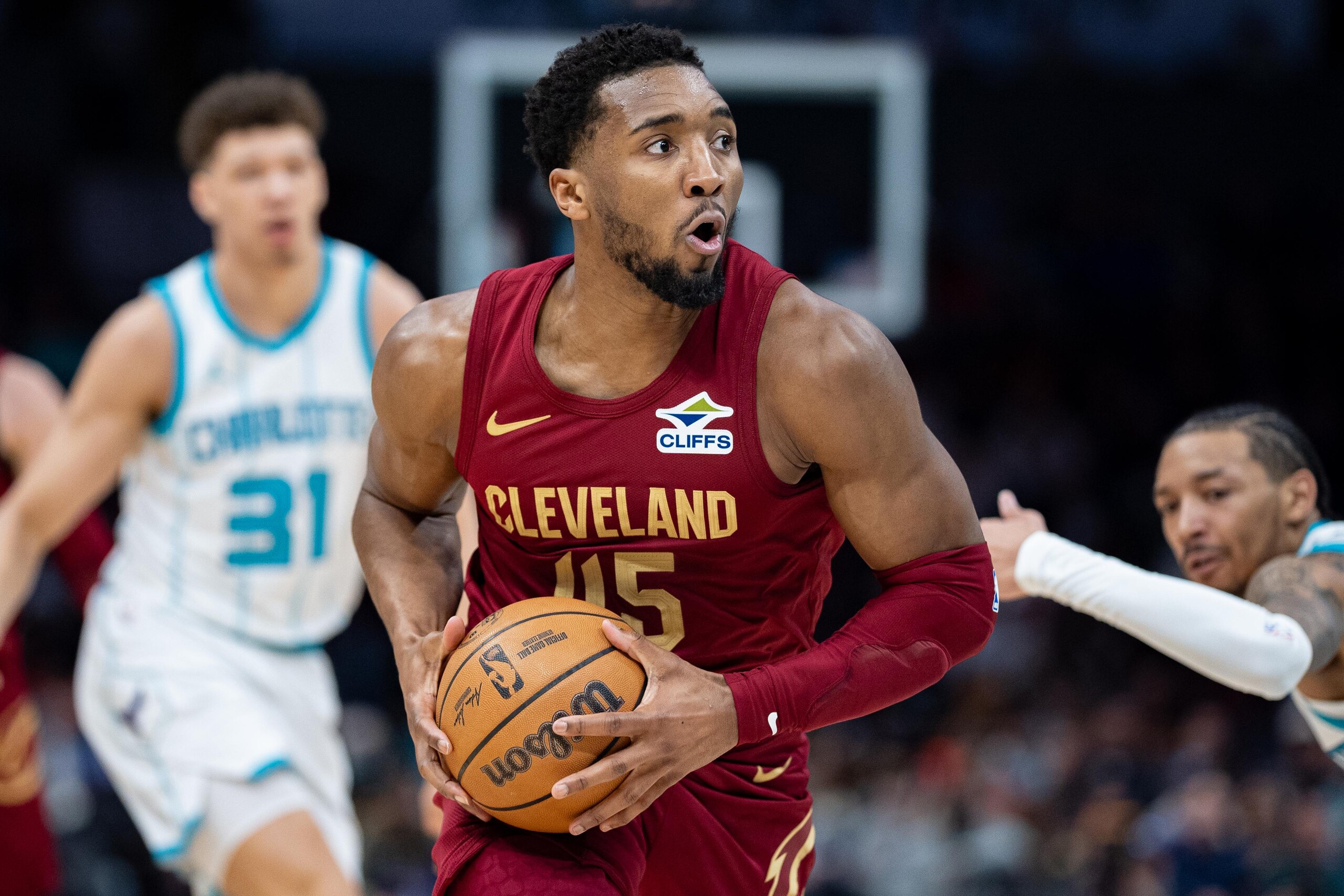 Cleveland Cavaliers v Charlotte Hornets Cleveland Cavaliers v Charlotte Hornets