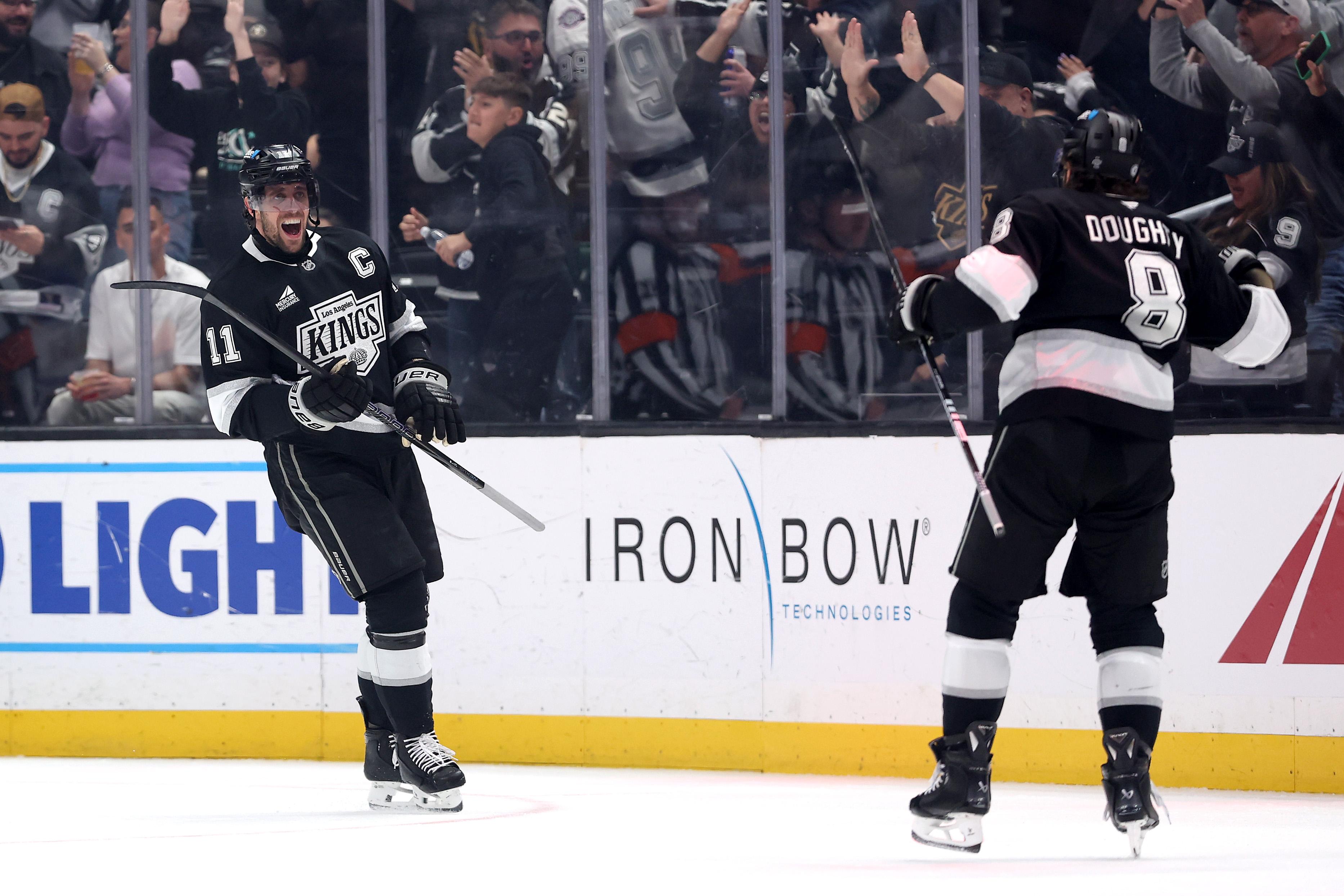 St Louis Blues v Los Angeles Kings