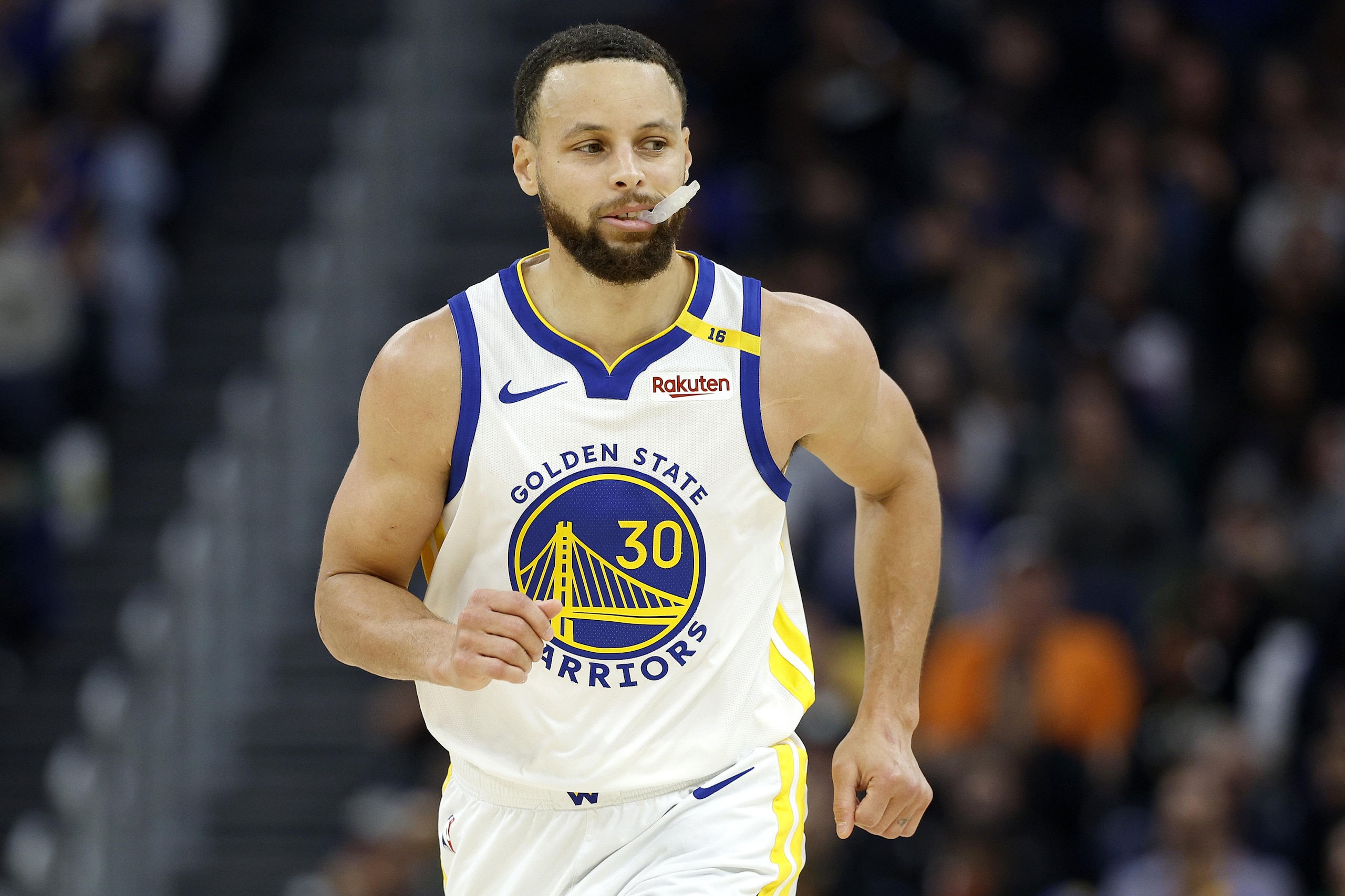 Detroit Pistons v Golden State Warriors Detroit Pistons v Golden State Warriors