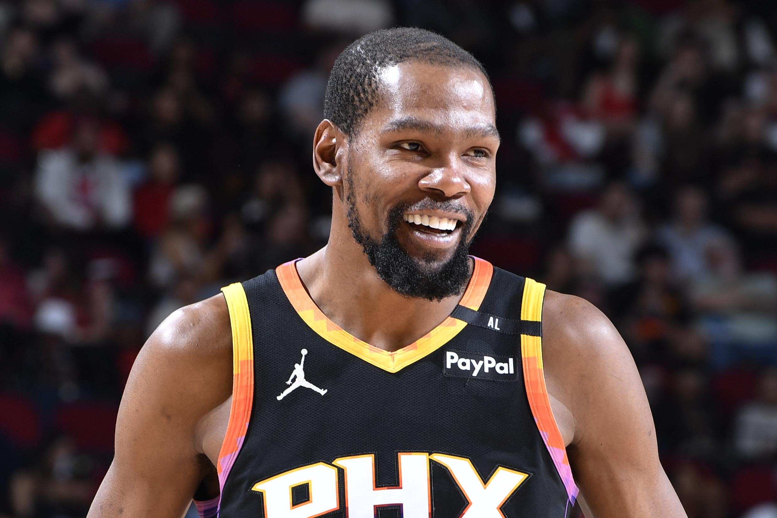 Phoenix Suns v Houston Rockets