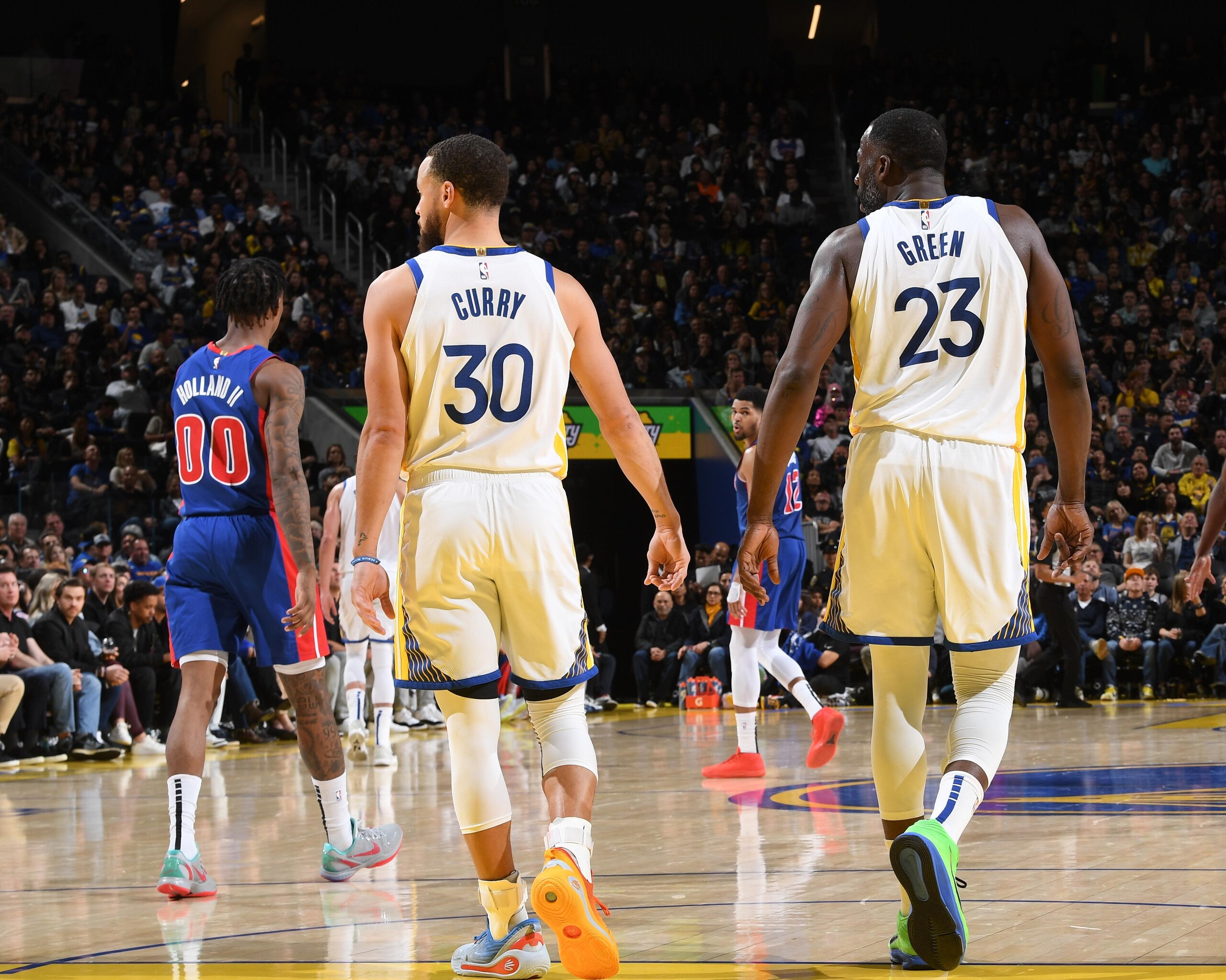 Detroit Pistons v Golden State Warriors Detroit Pistons v Golden State Warriors