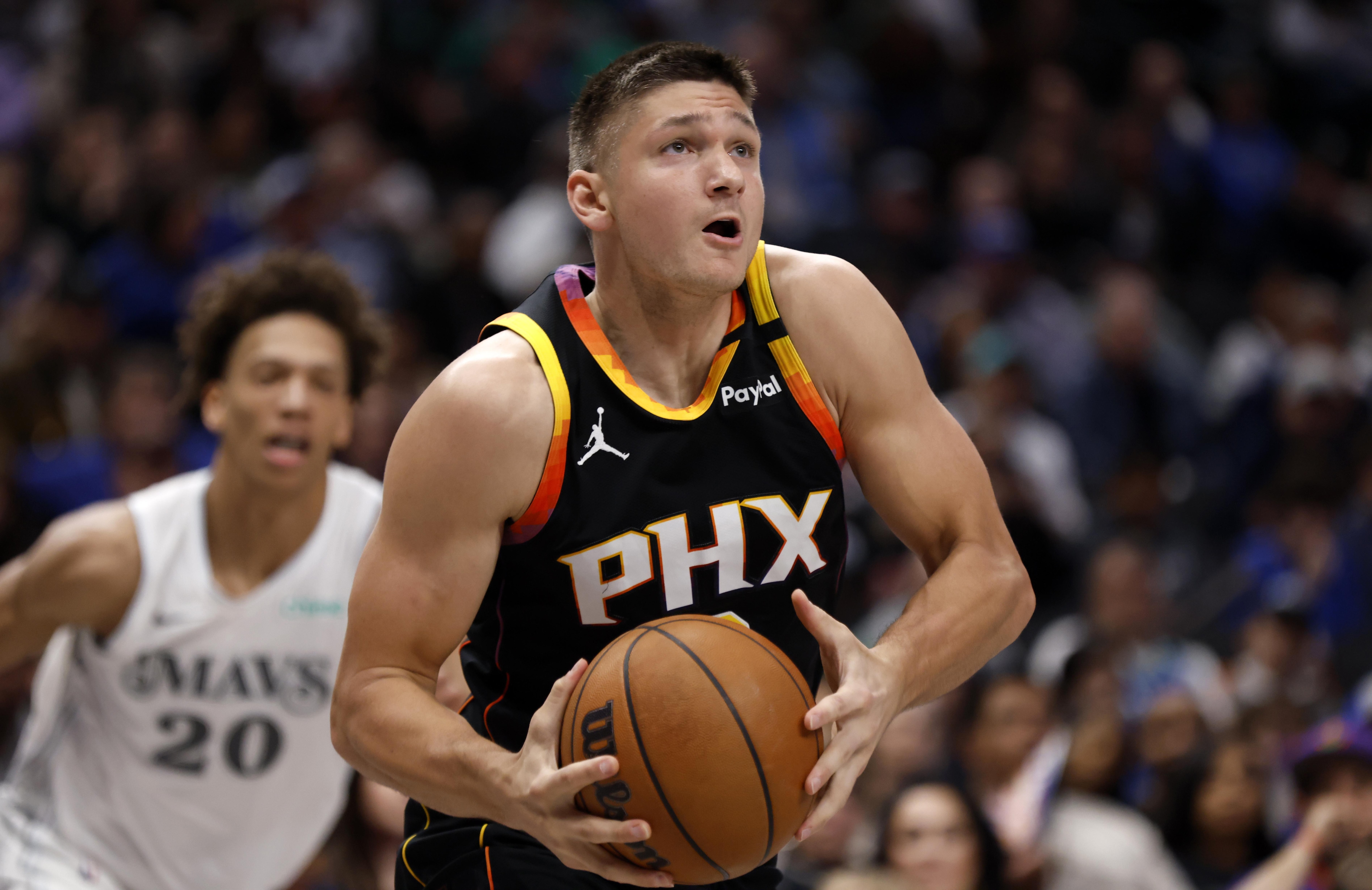 Phoenix Suns v Dallas Mavericks