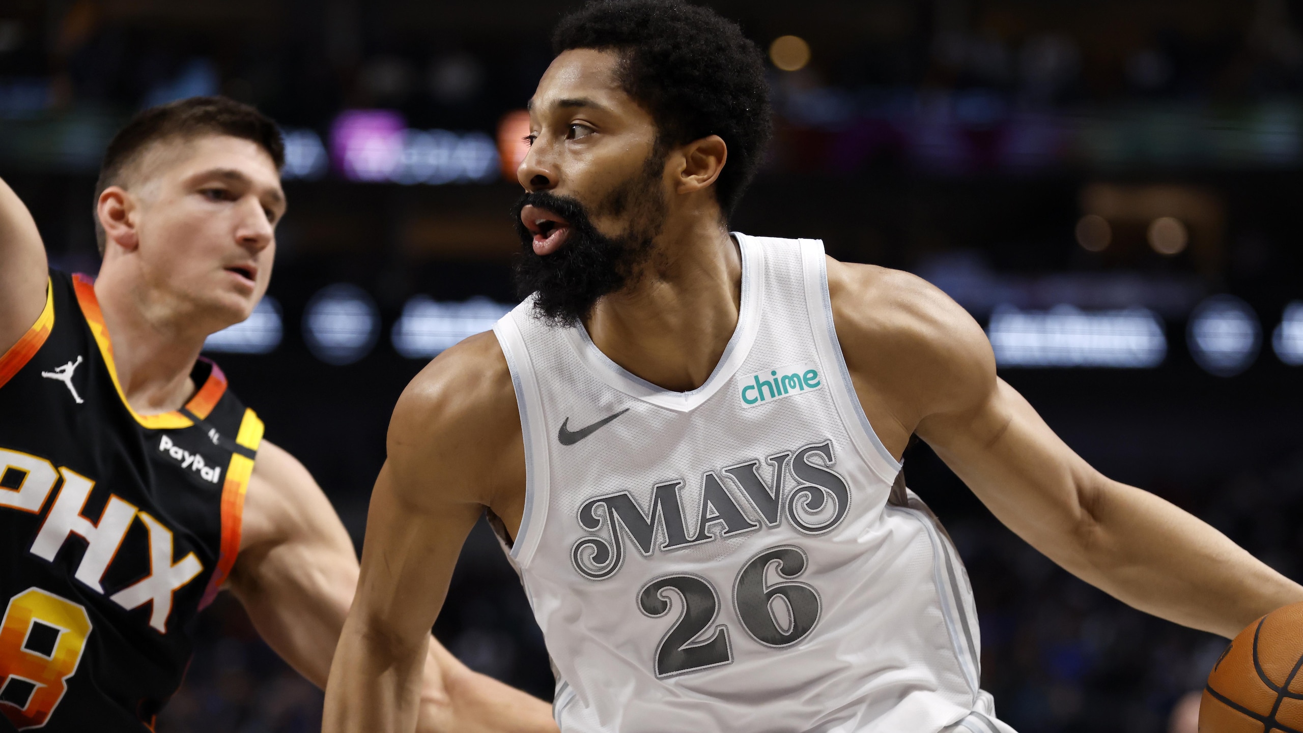 Phoenix Suns v Dallas Mavericks