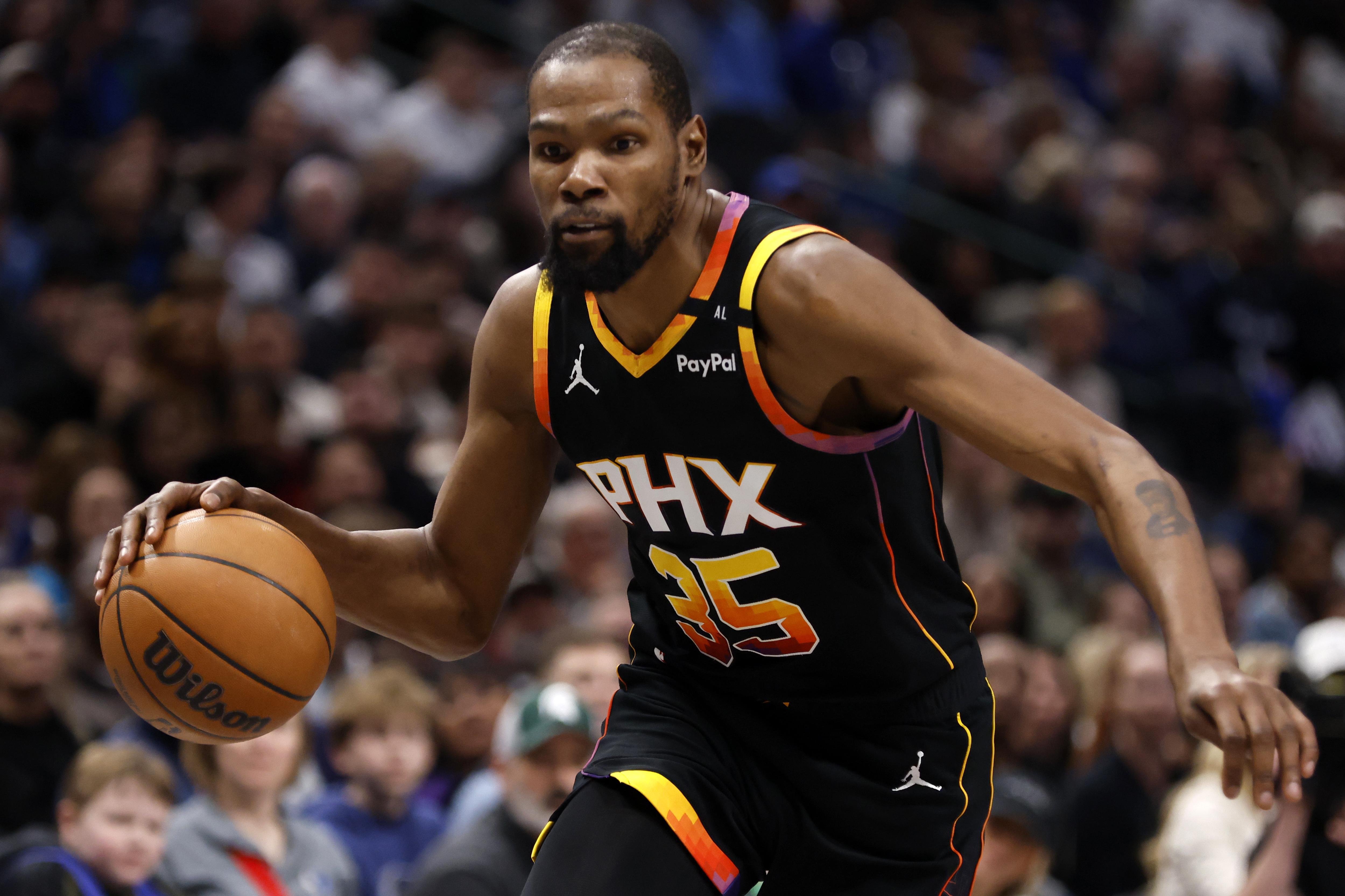 Phoenix Suns v Dallas Mavericks