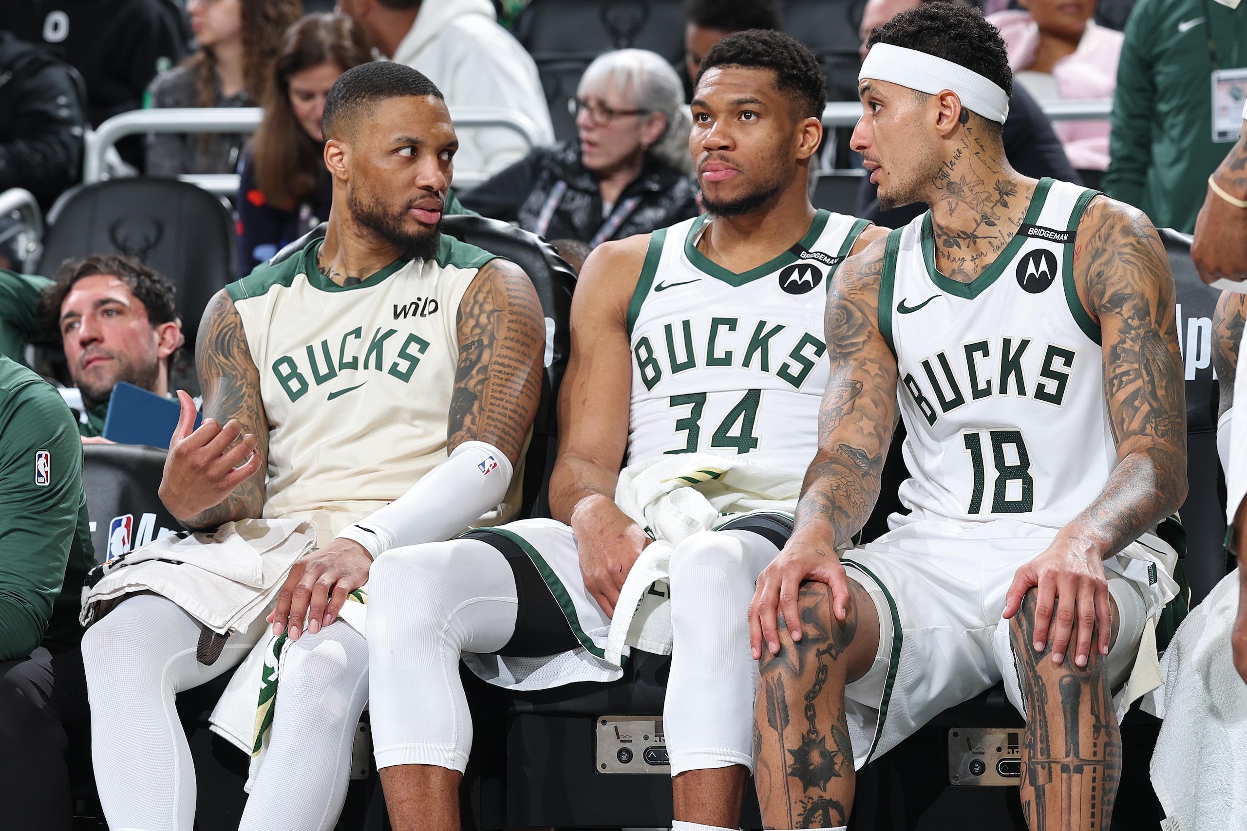 Los Angeles Lakers v Milwaukee Bucks