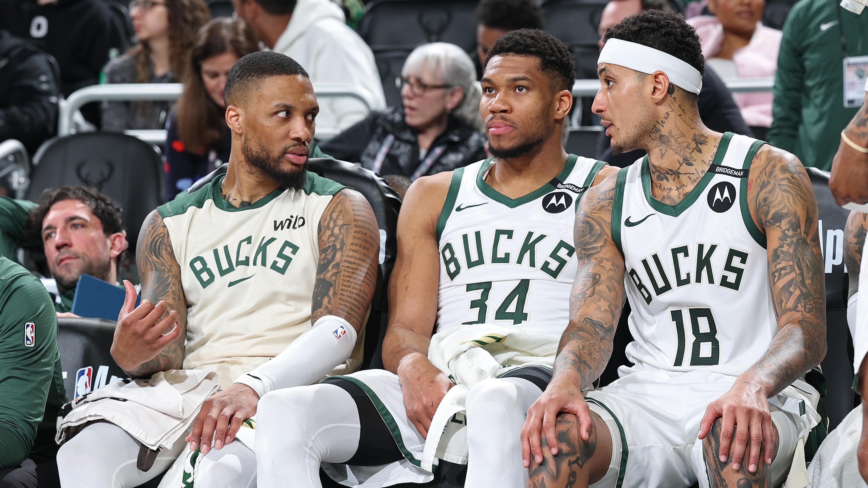 Los Angeles Lakers v Milwaukee Bucks